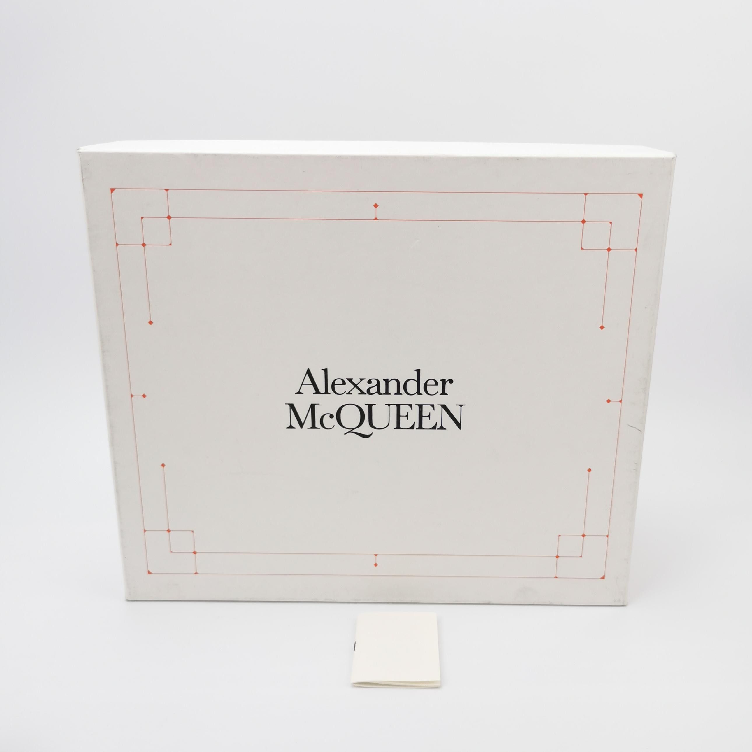 Alexander McQueen Alexander McQueen Women 6 Lowtop Sneakers Size US 6 / IT 36 - 6 Thumbnail