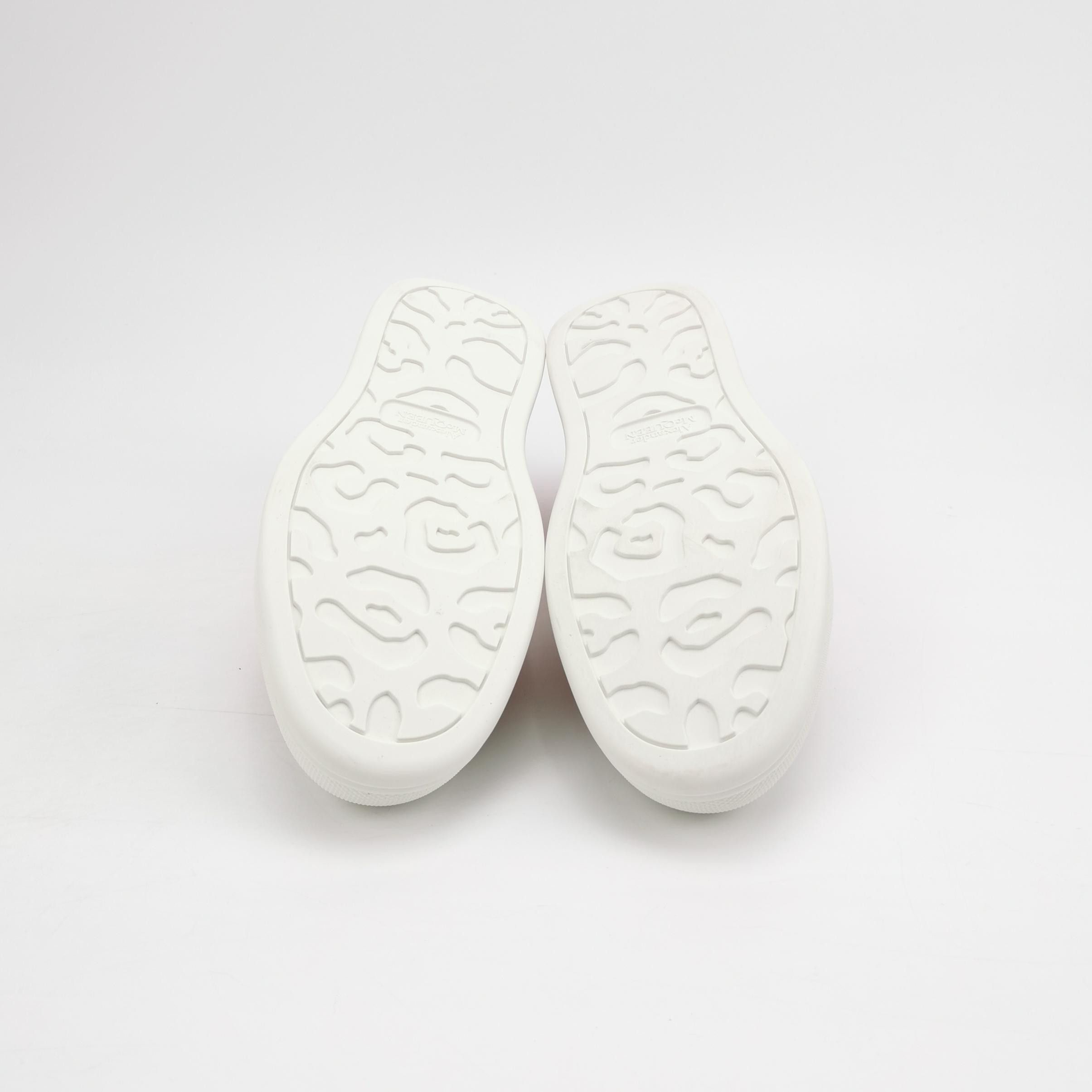 Alexander McQueen Alexander McQueen Women 7 Lowtop Sneakers Size US 7 / IT 37 - 5 Thumbnail