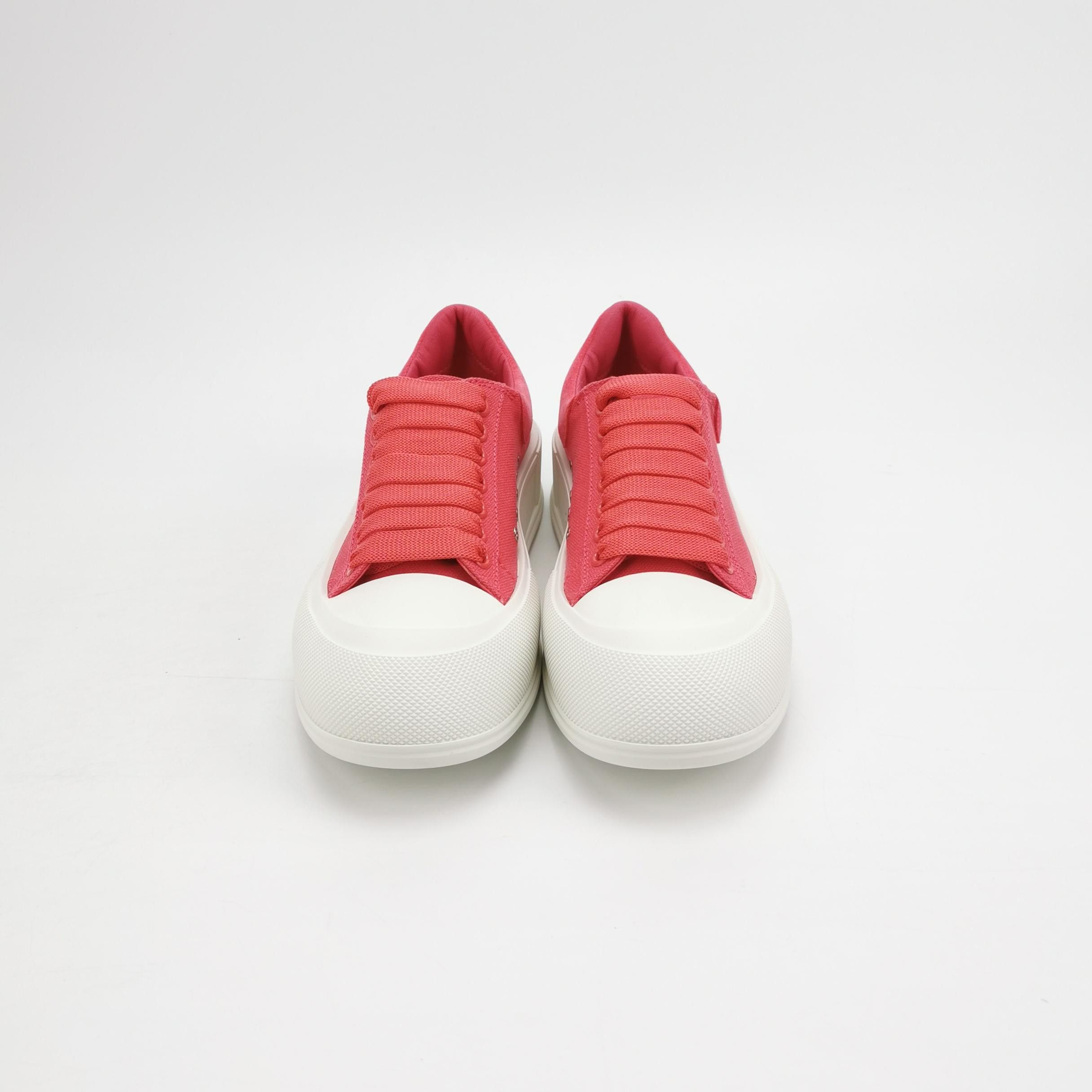 Alexander McQueen Alexander McQueen Women 7 Lowtop Sneakers Size US 7 / IT 37 - 3 Thumbnail