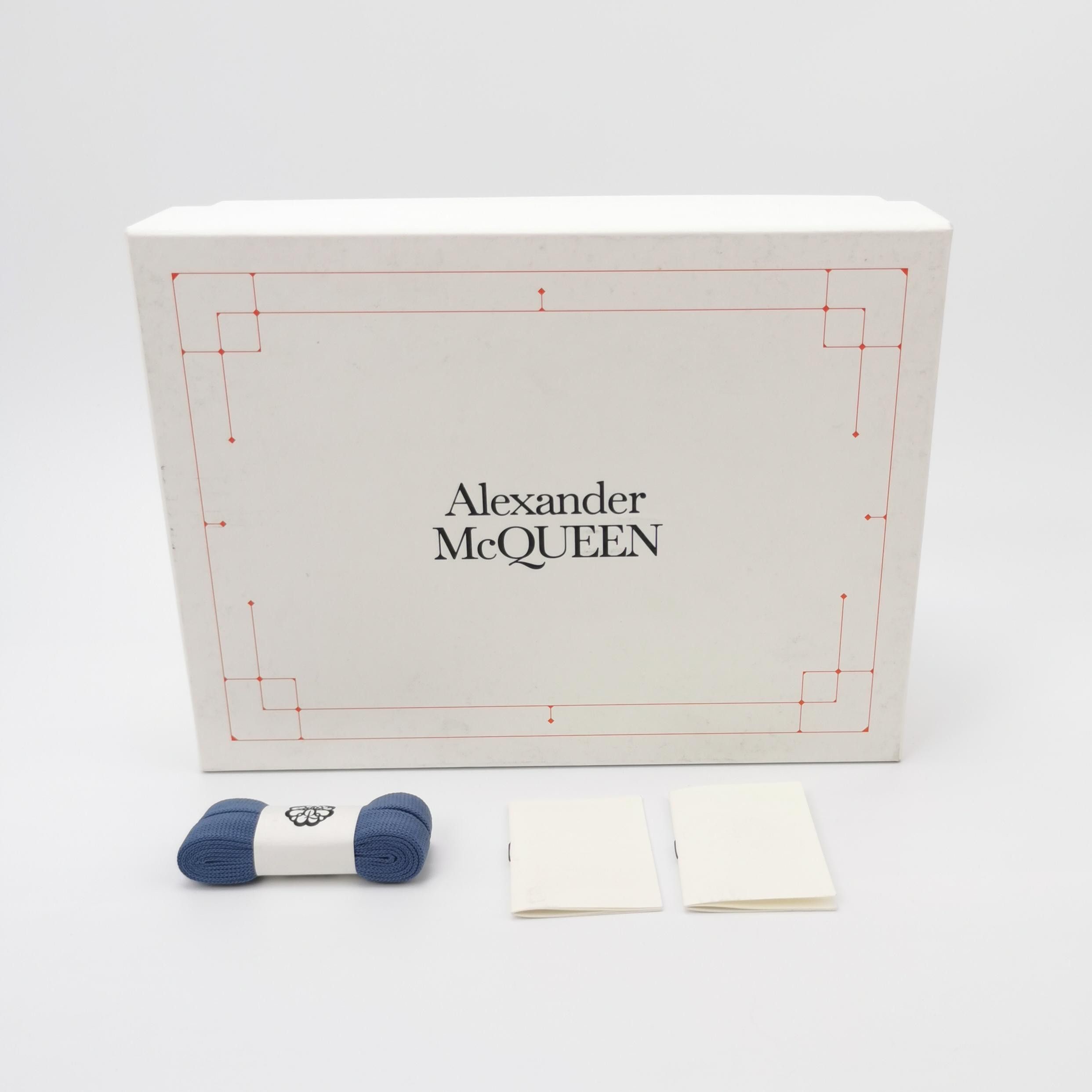 Alexander McQueen Alexander McQueen Women 5 Lowtop Sneakers Size US 5 / IT 35 - 6 Thumbnail