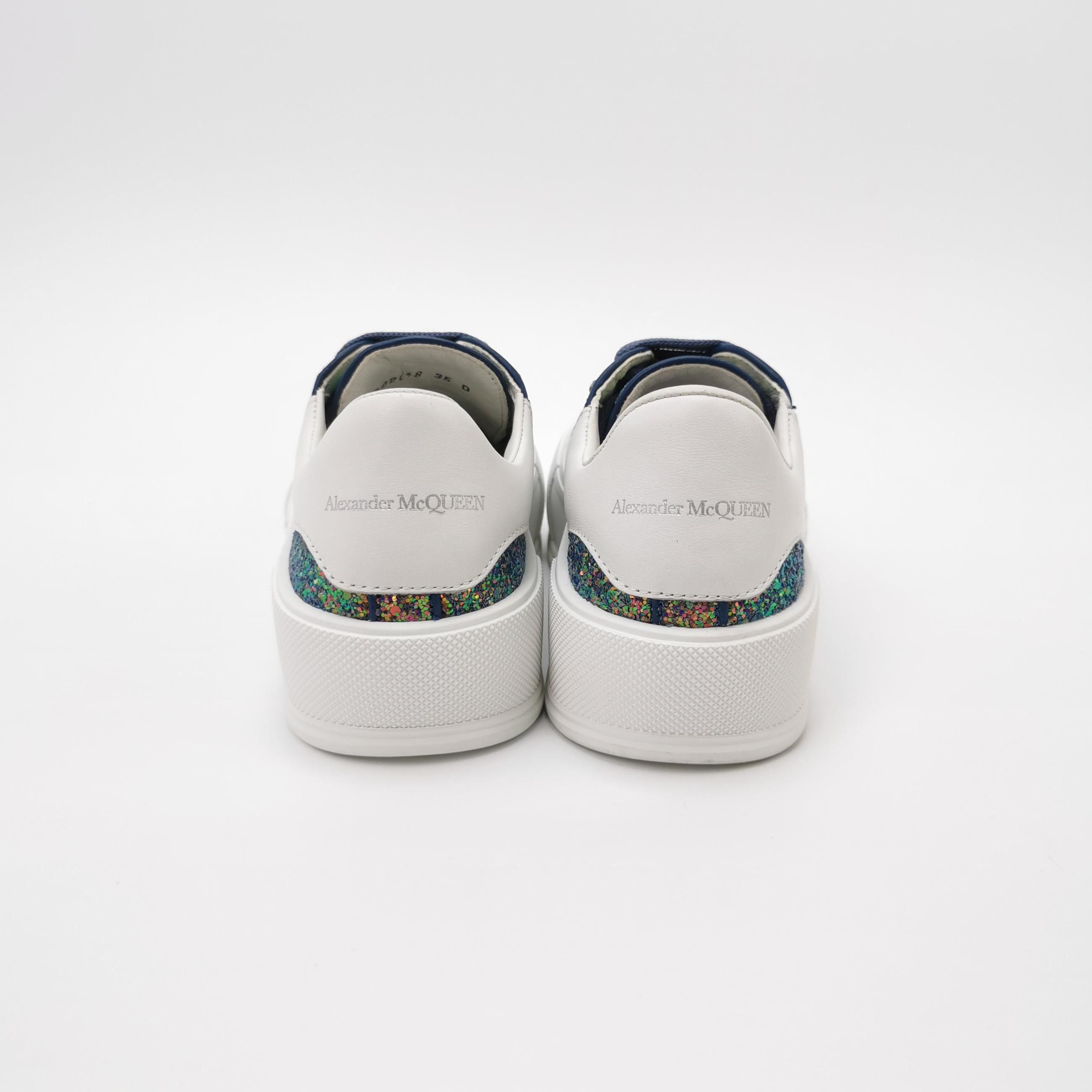 Alexander McQueen Alexander McQueen Women 5 Lowtop Sneakers Size US 5 / IT 35 - 4 Thumbnail