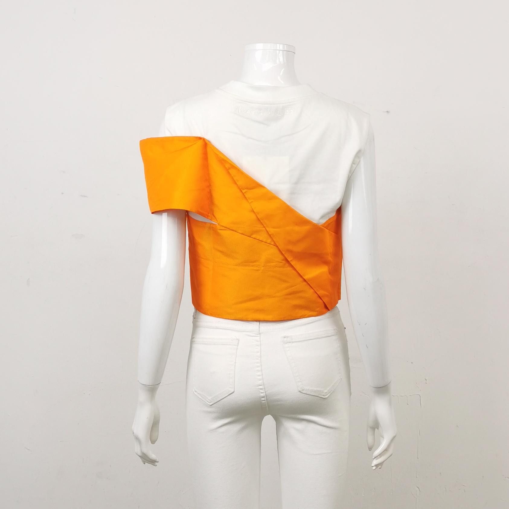 Alexander McQueen Alexander McQueen Women m Short Sleeve Shirts Size M / US 6-8 / IT 42-44 - 2 Thumbnail