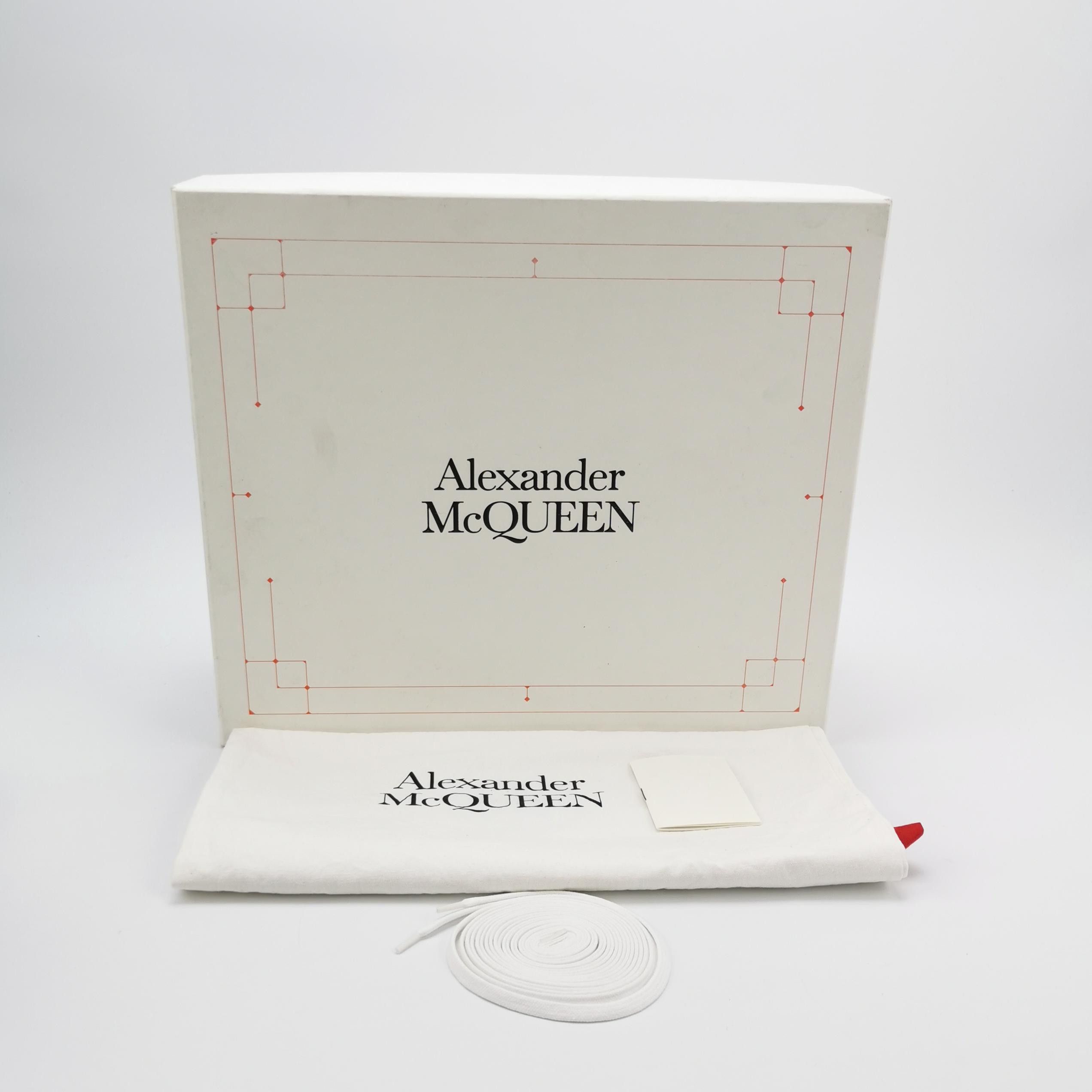 Alexander McQueen Alexander McQueen Women 6 Boots Size US 6 / IT 36 - 6 Thumbnail
