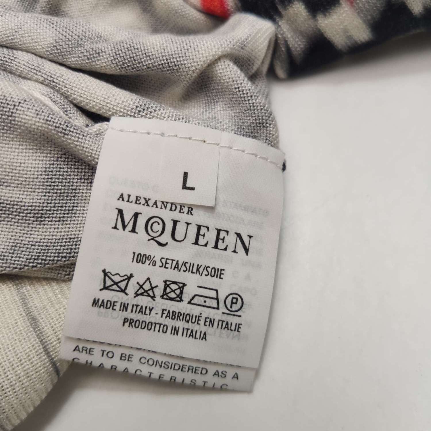 Alexander McQueen Alexander McQueen Women l Sweaters Size L / US 10 / IT 46 - 4 Thumbnail
