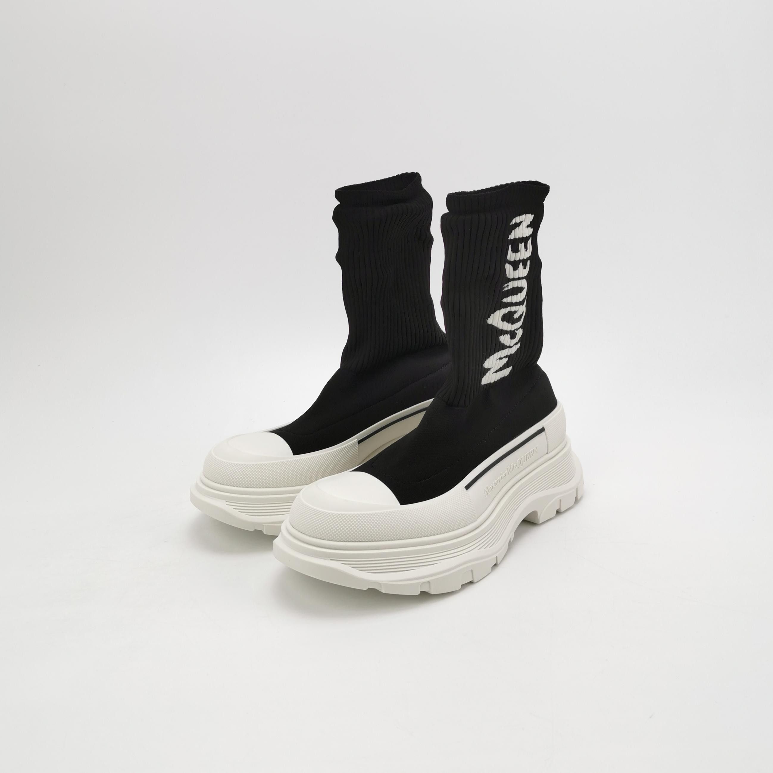Alexander McQueen Alexander McQueen Women 8 Boots Size US 8 / IT 38 - 2 Thumbnail