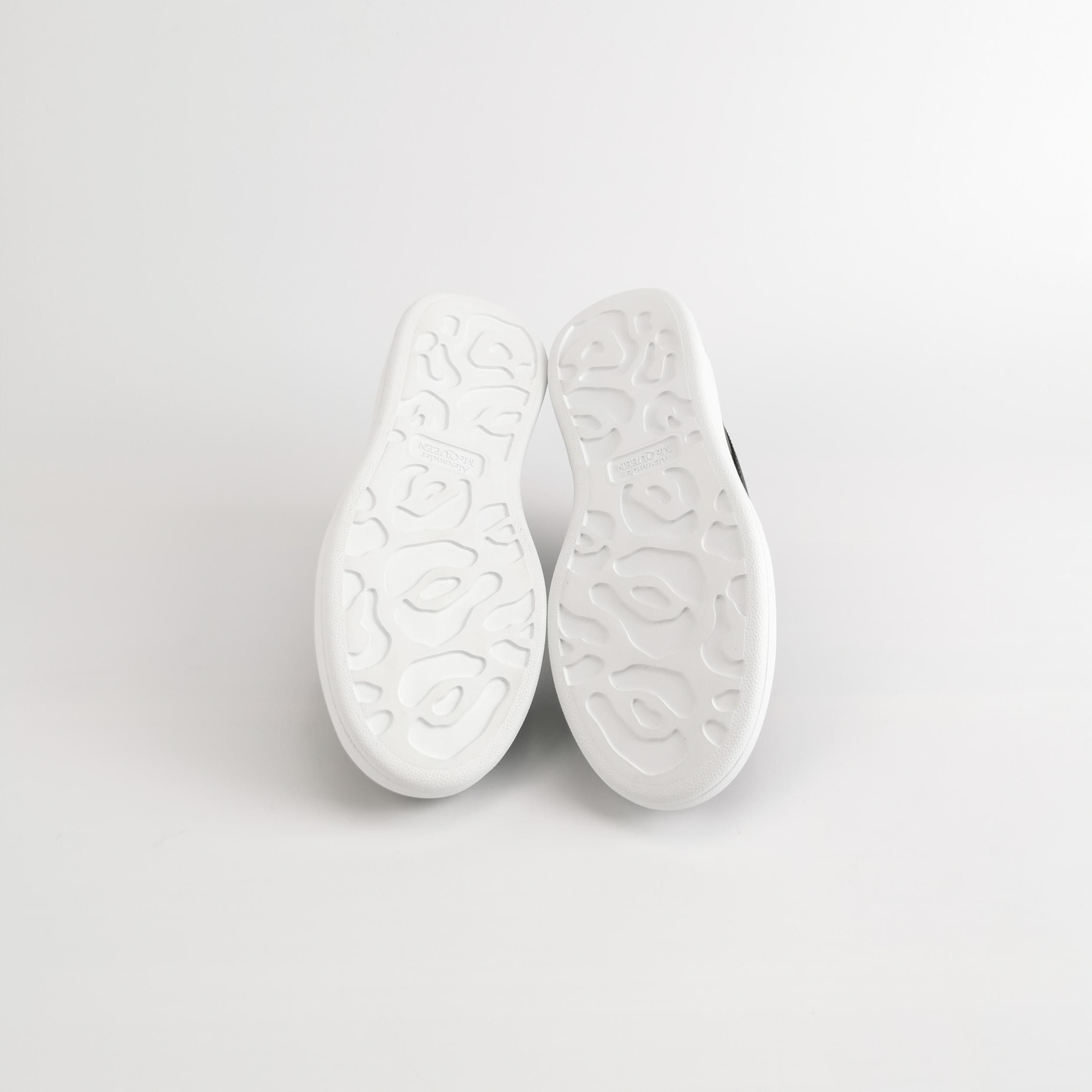 Alexander McQueen Alexander McQueen Women 5 Lowtop Sneakers Size US 5 / IT 35 - 5 Thumbnail