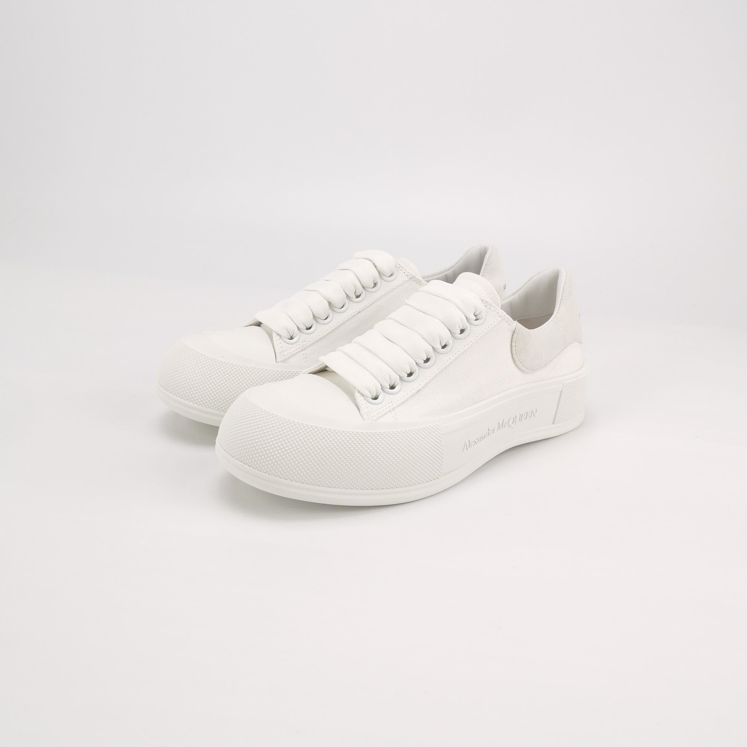 Alexander McQueen Alexander McQueen Women 6 Lowtop Sneakers Size US 6 / IT 36 - 2 Thumbnail