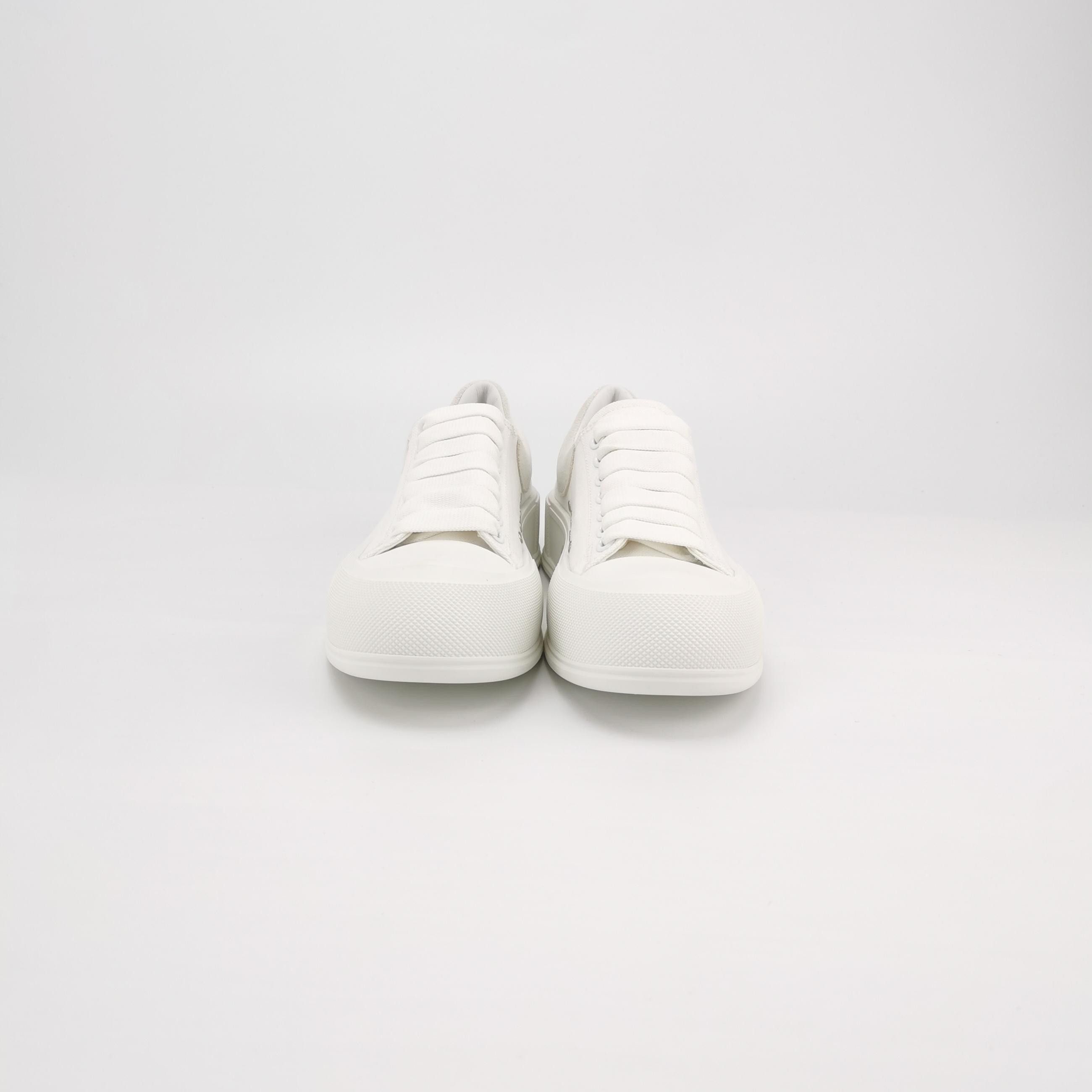 Alexander McQueen Alexander McQueen Women 6 Lowtop Sneakers Size US 6 / IT 36 - 3 Thumbnail