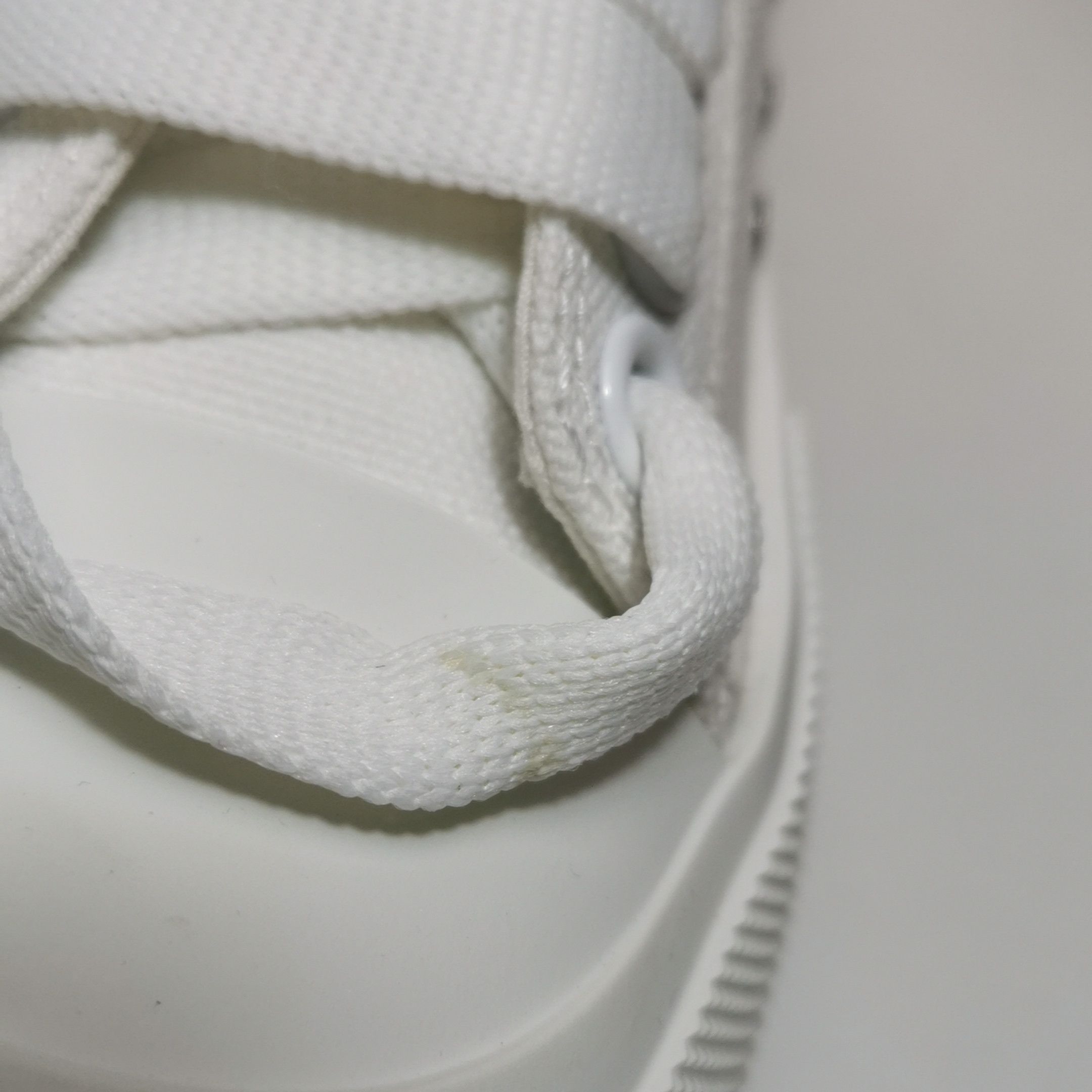 Alexander McQueen Alexander McQueen Women 6 Lowtop Sneakers Size US 6 / IT 36 - 8 Thumbnail