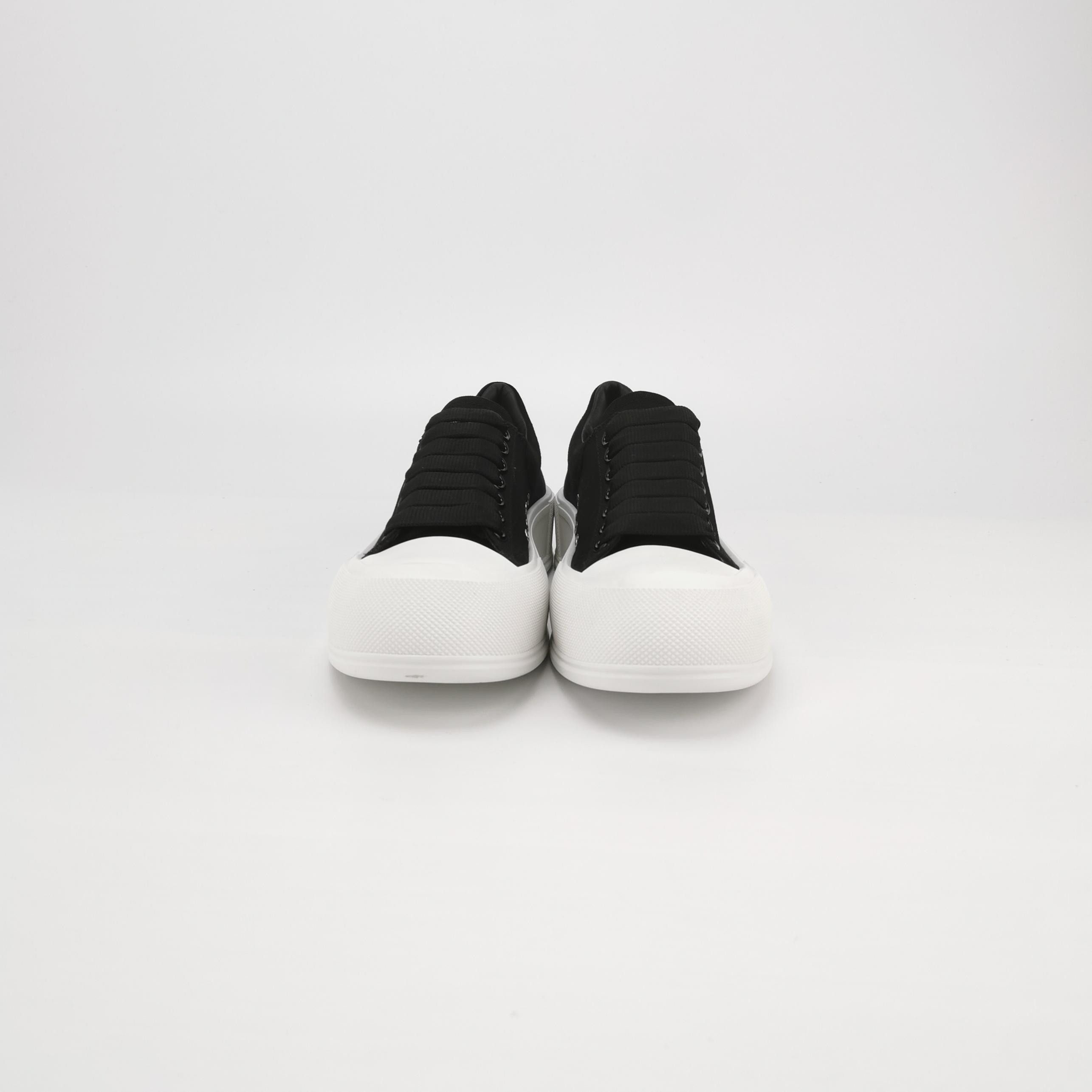 Alexander McQueen Alexander McQueen Women 6 Lowtop Sneakers Size US 6 / IT 36 - 3 Thumbnail