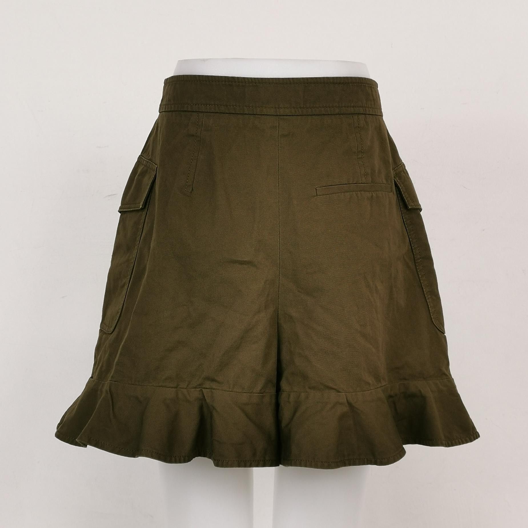 Alexander McQueen Alexander McQueen Women 28 Shorts Size 28" / US 6 / IT 42 - 2 Thumbnail