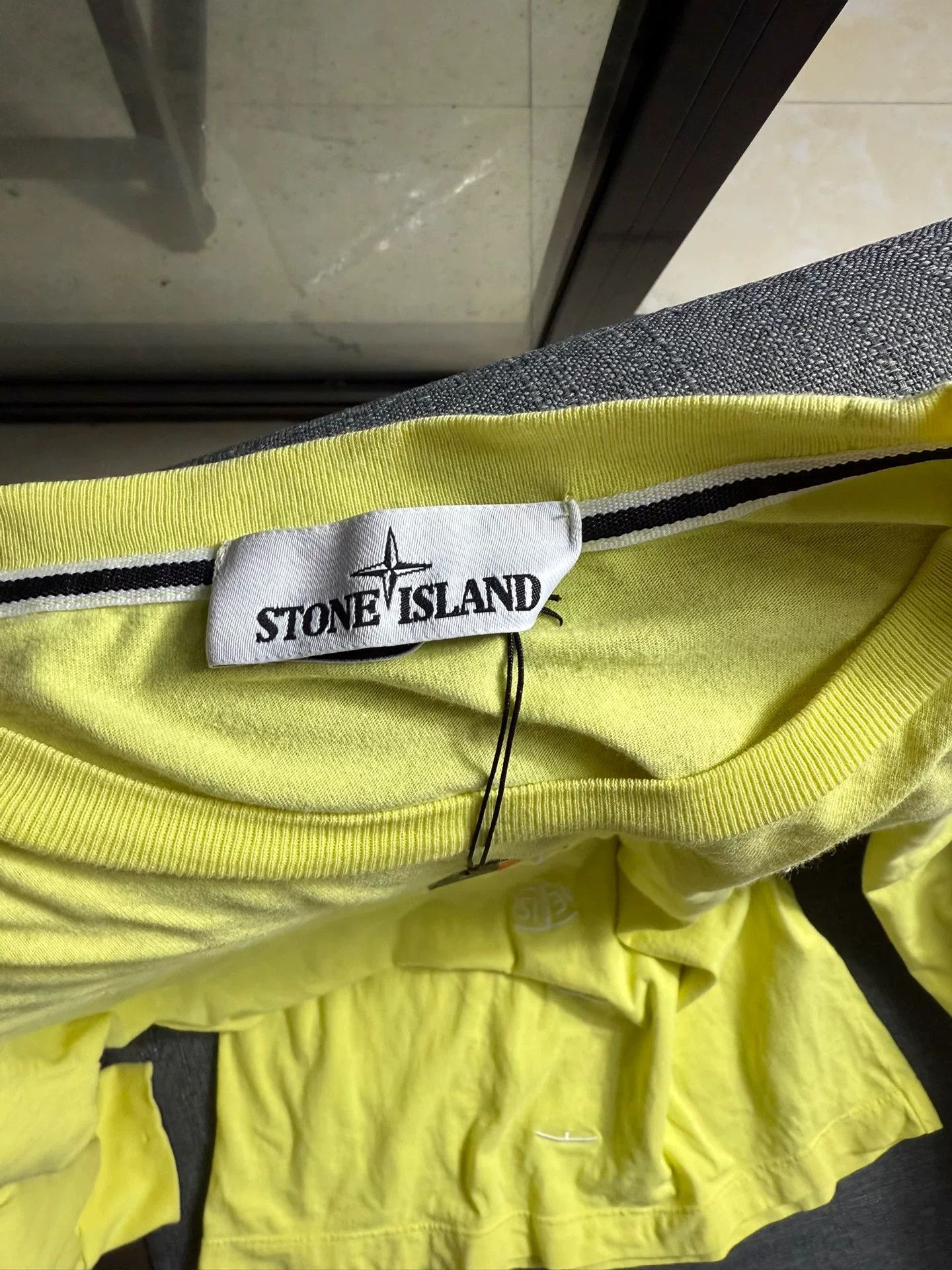 Stone Island Stone Island Back Graphic Long Sleeve T-Shirt US S Size US S / EU 44-46 / 1 - 3 Thumbnail