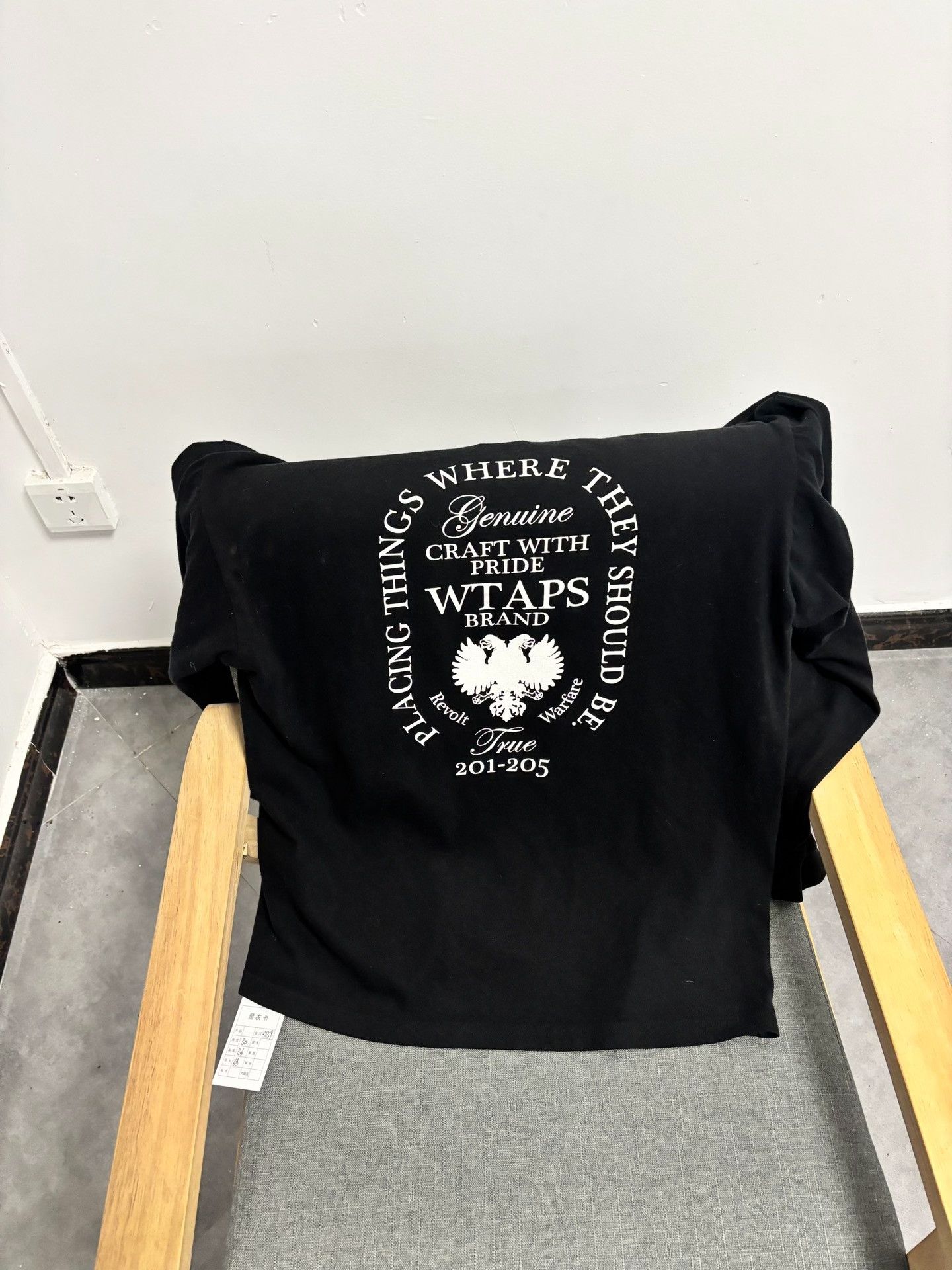 Wtaps WTAPS Heraldry Double Eagle Long Sleeve T-Shirt M Size US M / EU 48-50 / 2 - 3 Thumbnail