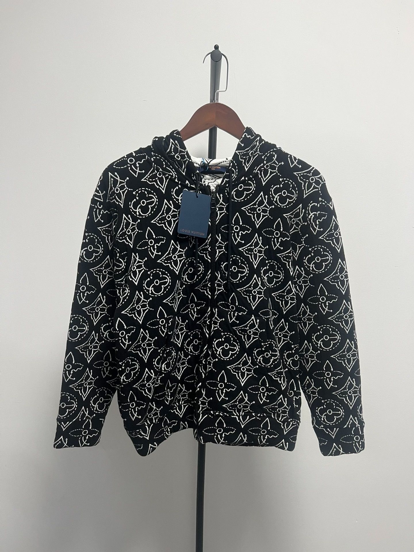 Louis Vuitton Louis Vuitton Monogram Zip Hoodie XS Size US XS / EU 42 / 0 - 2 Thumbnail