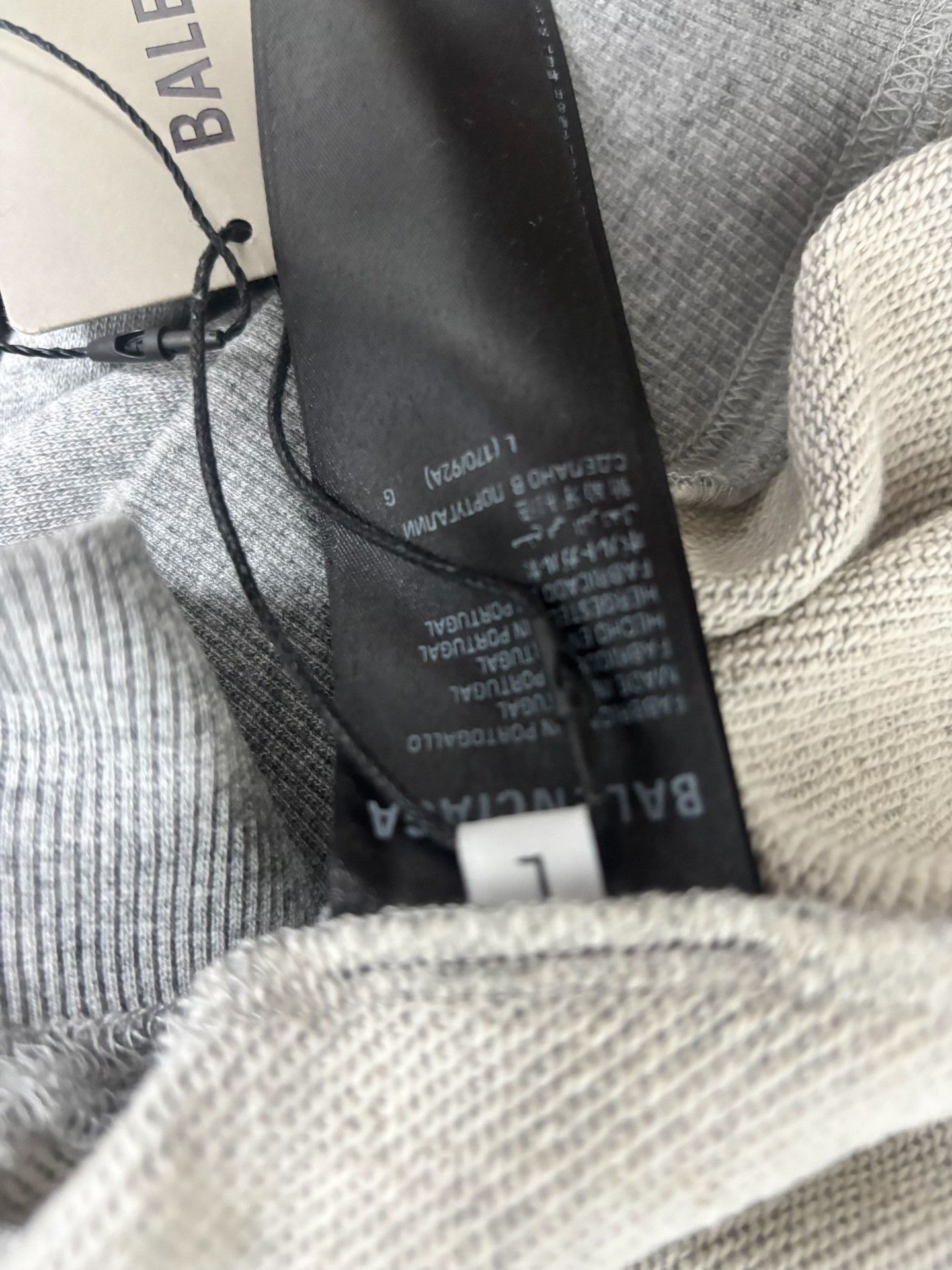 Balenciaga Balenciaga Distressed Print Zip Hoodie Size L Size US L / EU 52-54 / 3 - 5 Thumbnail