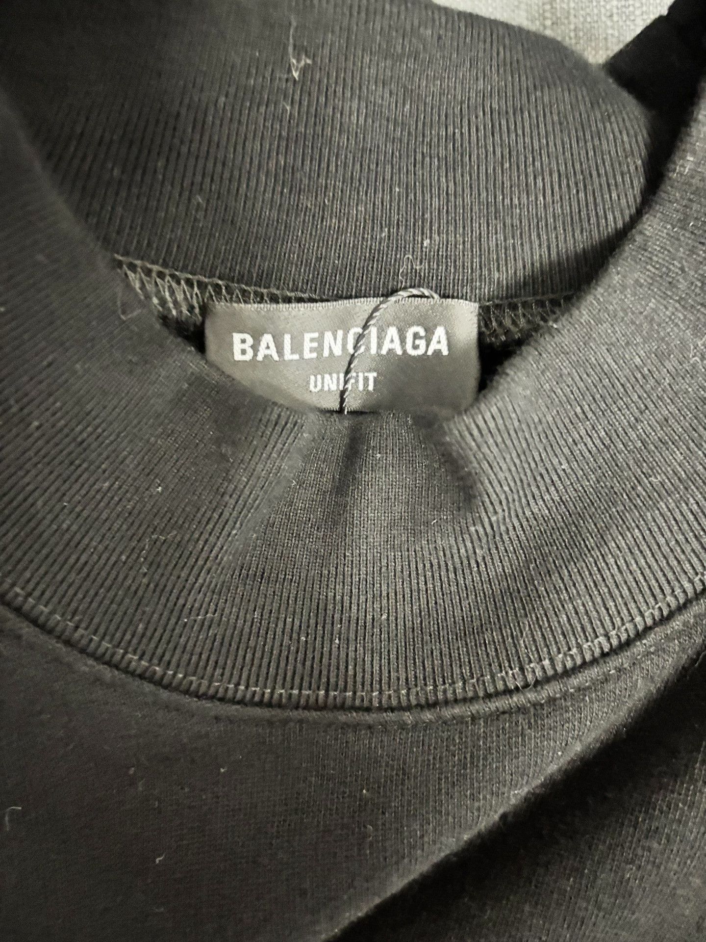 Balenciaga Balenciaga Barcode Graphic Sweatshirt S Size US S / EU 44-46 / 1 - 4 Thumbnail