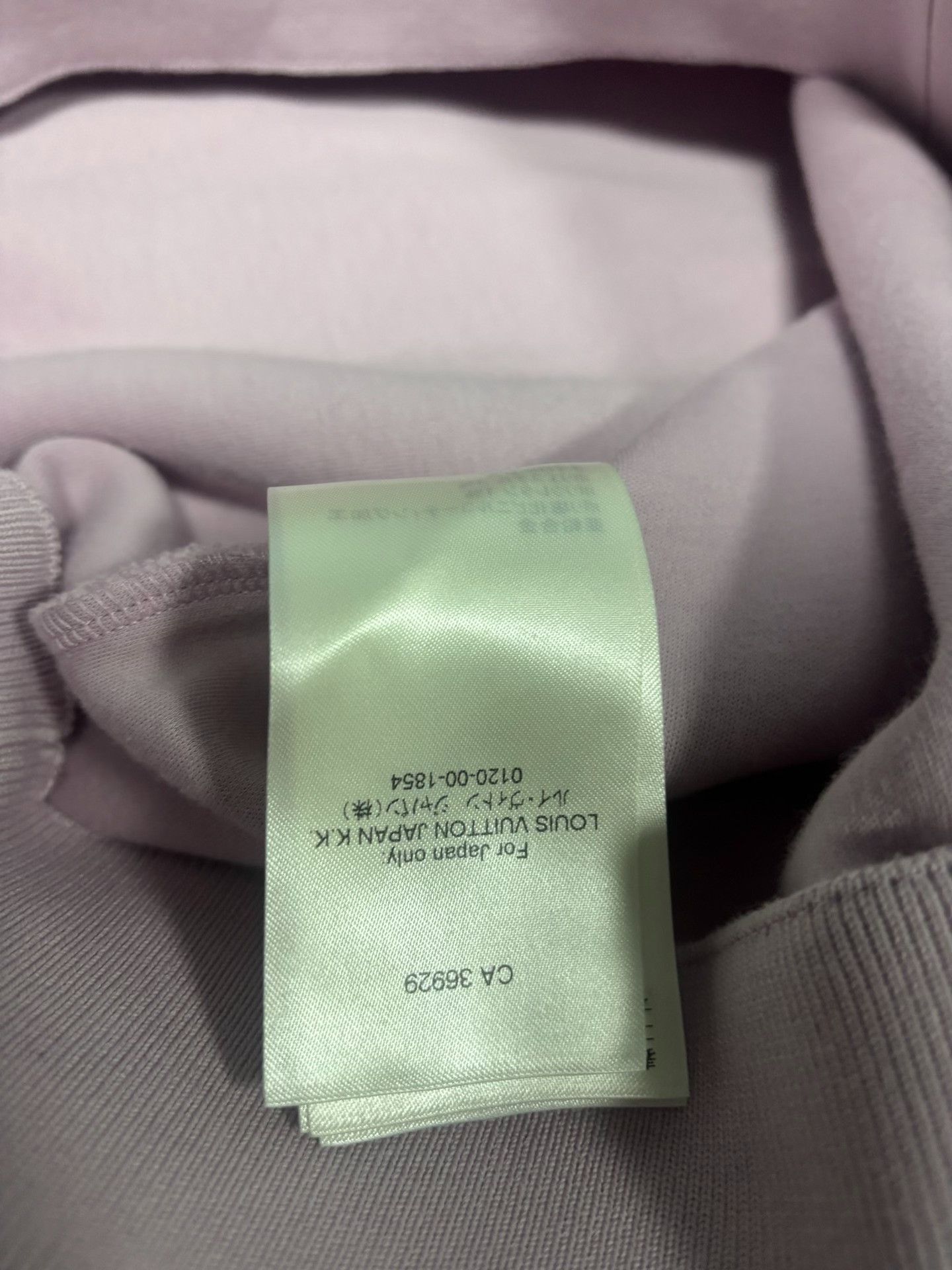 Louis Vuitton Louis Vuitton Shield Logo Sweatshirt S Size S / US 4 / IT 40 - 6 Thumbnail