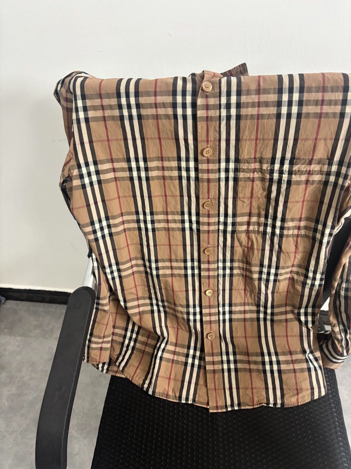 Burberry Burberry Classic Check Cotton Shirt L Size US L / EU 52-54 / 3 - 2 Thumbnail