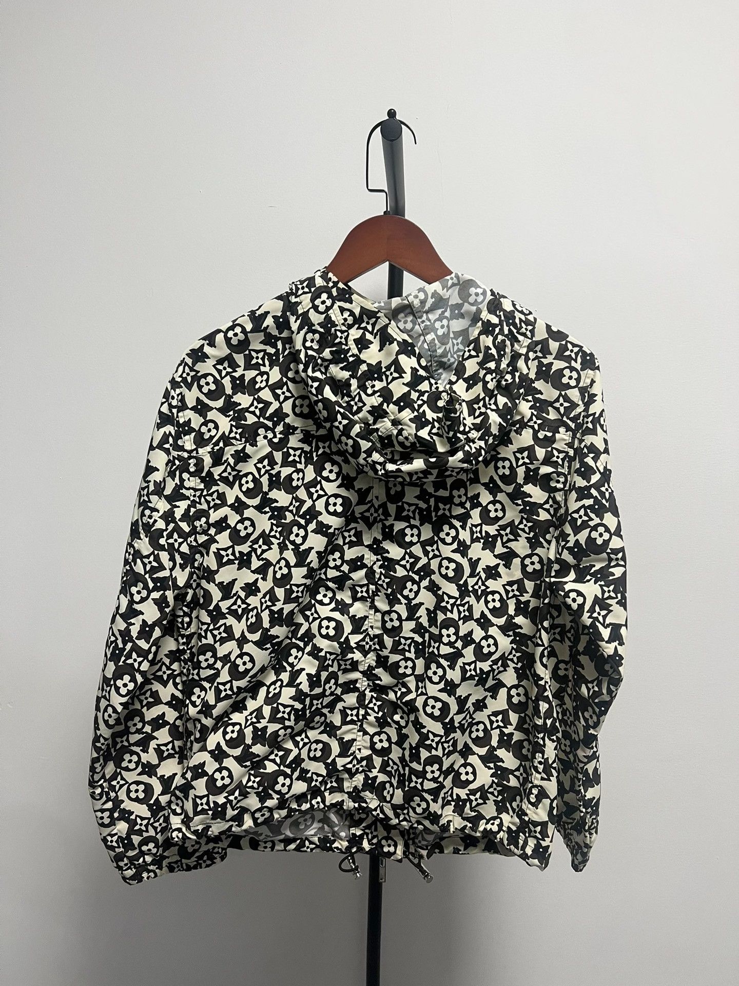 Louis Vuitton Louis Vuitton Monogram Hooded Jacket Size 34 Size XS / US 0-2 / IT 36-38 - 3 Thumbnail