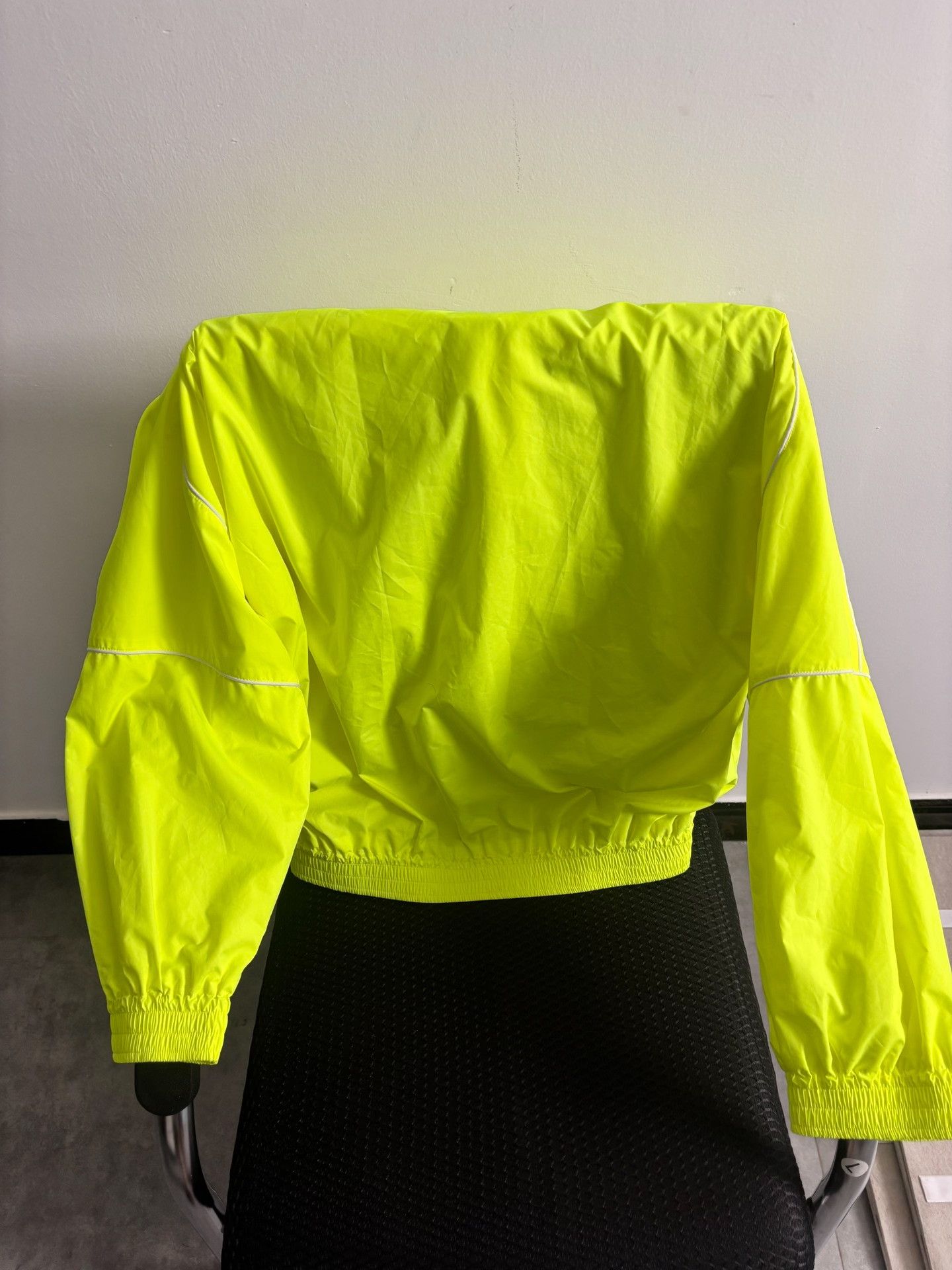Balenciaga Balenciaga Neon Yellow Zip Jacket 34 Size XS / US 0-2 / IT 36-38 - 3 Thumbnail