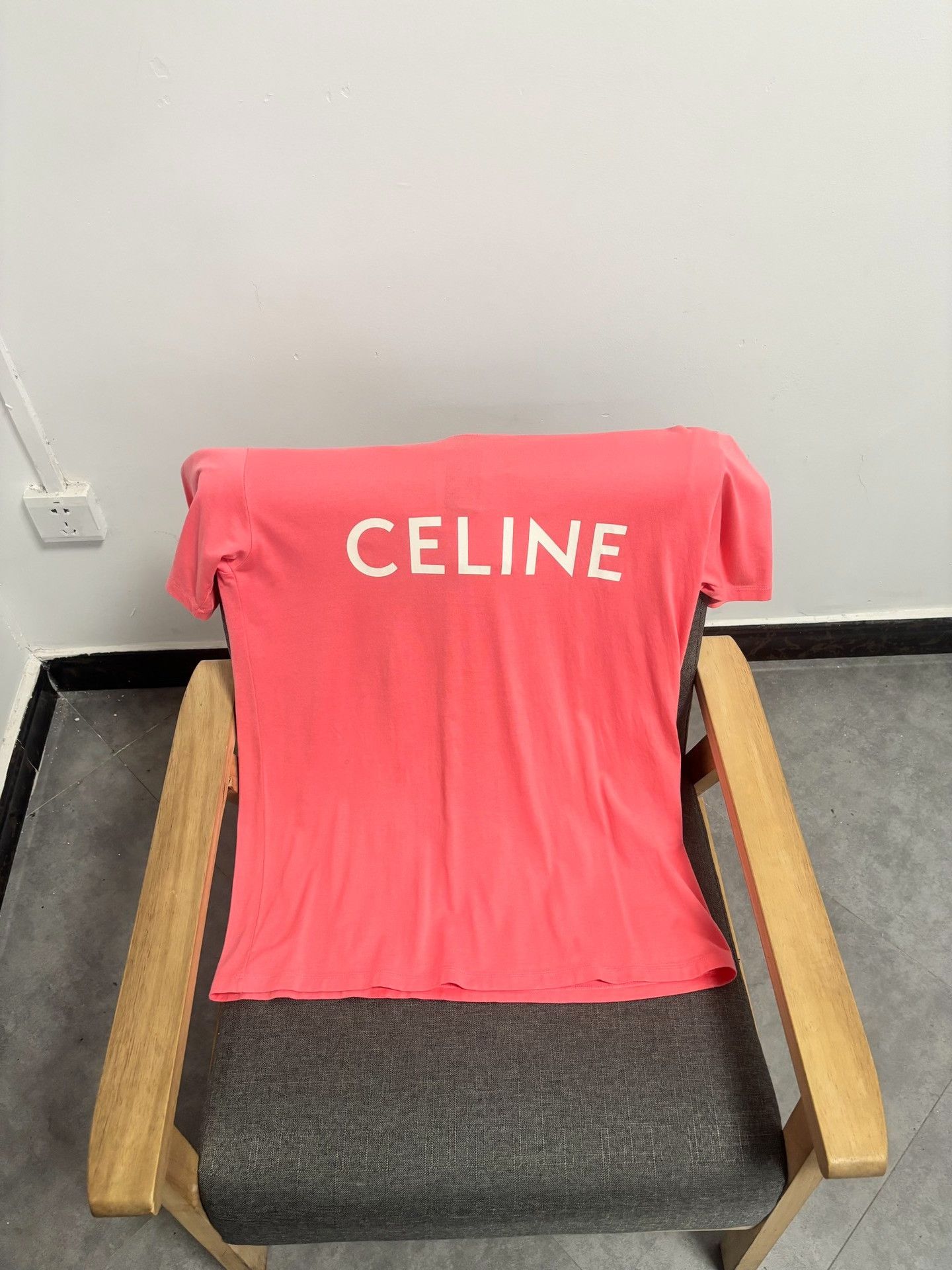 Celine Celine Logo Print Pink T-Shirt XS Size US XS / EU 42 / 0 - 2 Thumbnail