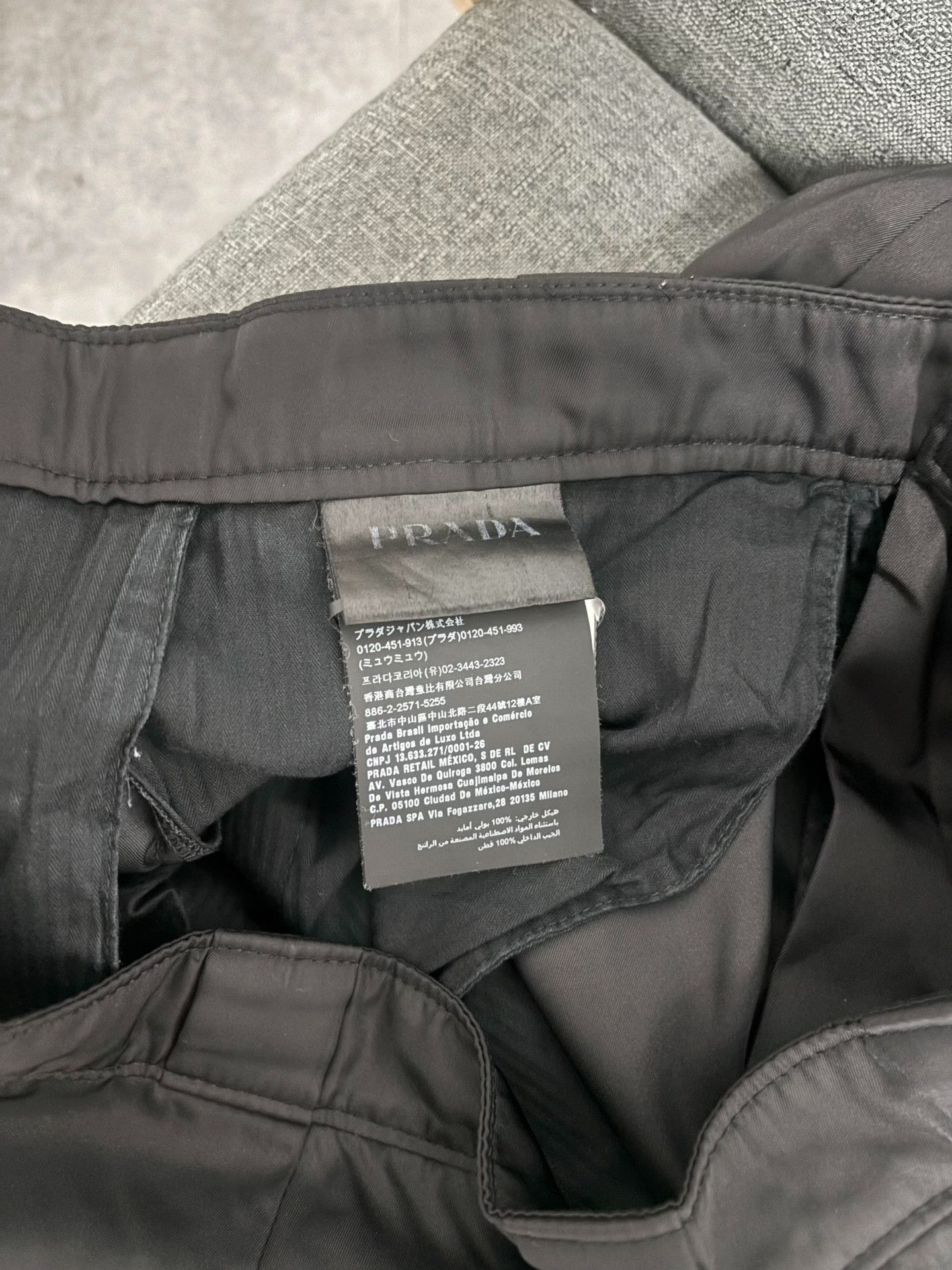 Prada Prada Triangle Logo Nylon Pants Size 28 Size US 28 / EU 44 - 5 Thumbnail
