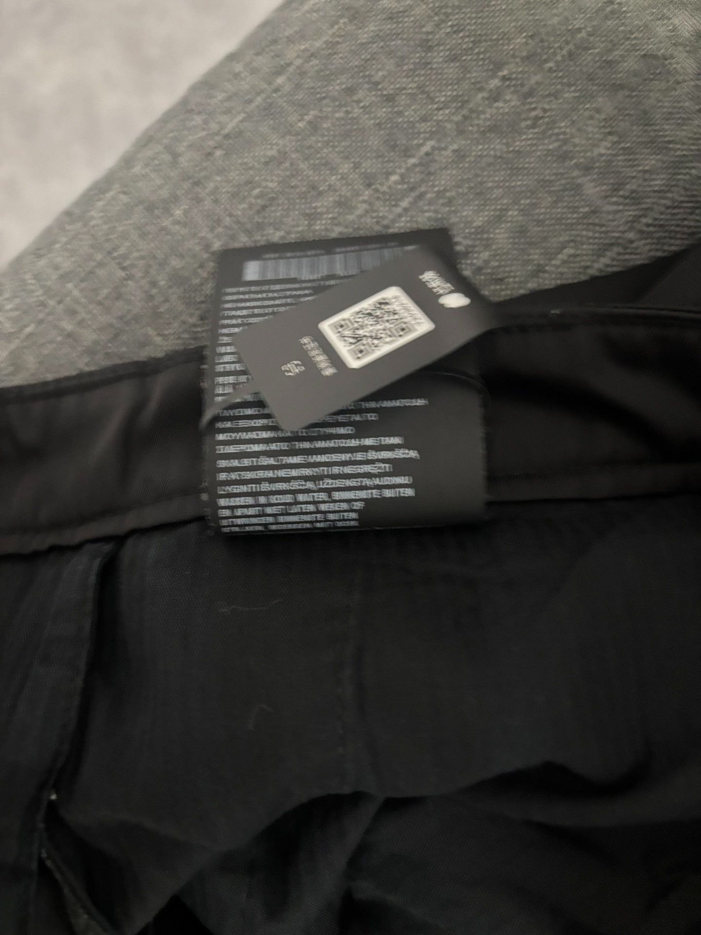 Prada Prada Triangle Logo Nylon Pants Size 28 Size US 28 / EU 44 - 6 Thumbnail