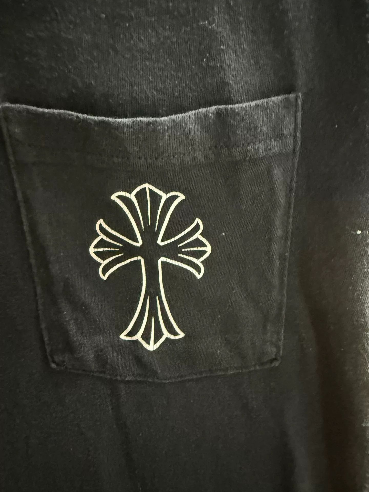 Chrome Hearts Chrome Hearts Cross Logo Pocket T-Shirt US S Size US S / EU 44-46 / 1 - 4 Thumbnail