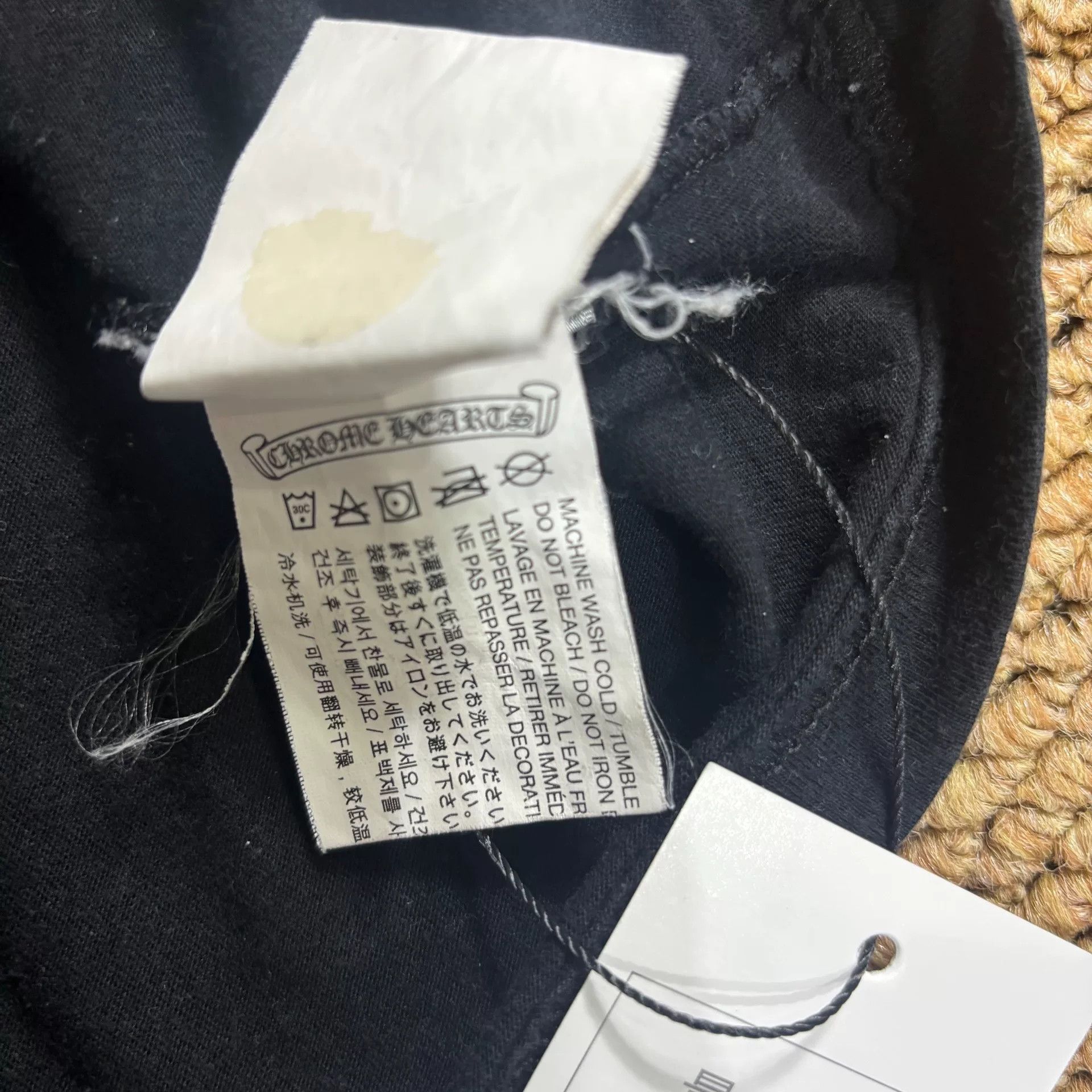 Chrome Hearts Chrome Hearts Logo Pocket T-Shirt Size M Size US M / EU 48-50 / 2 - 5 Thumbnail