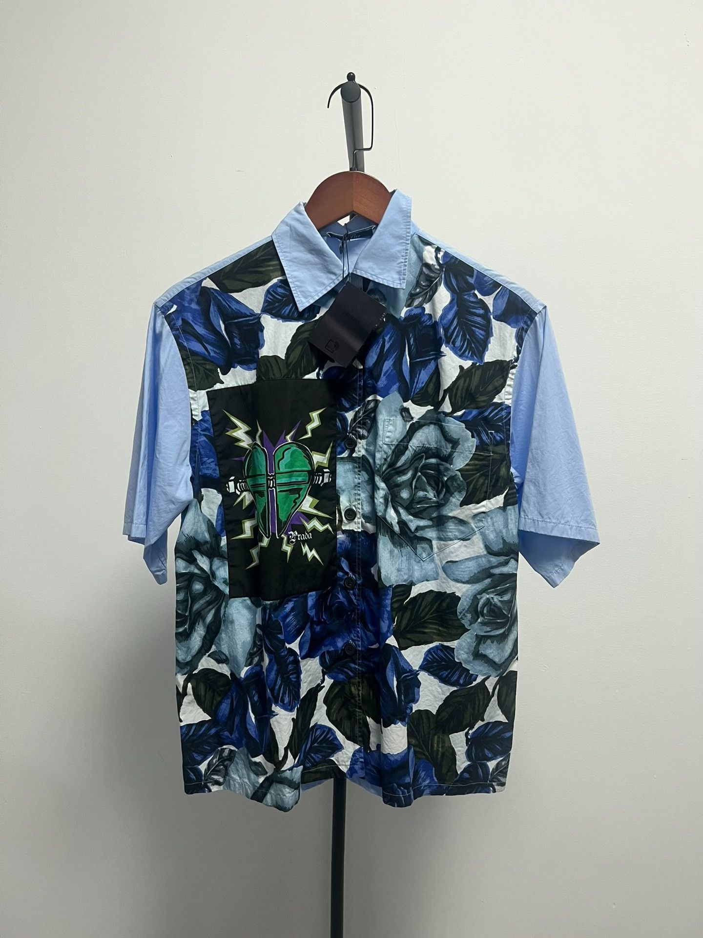 Prada Prada Rose Floral Print Short Sleeve Shirt 38 Size US S / EU 44-46 / 1 - 2 Thumbnail