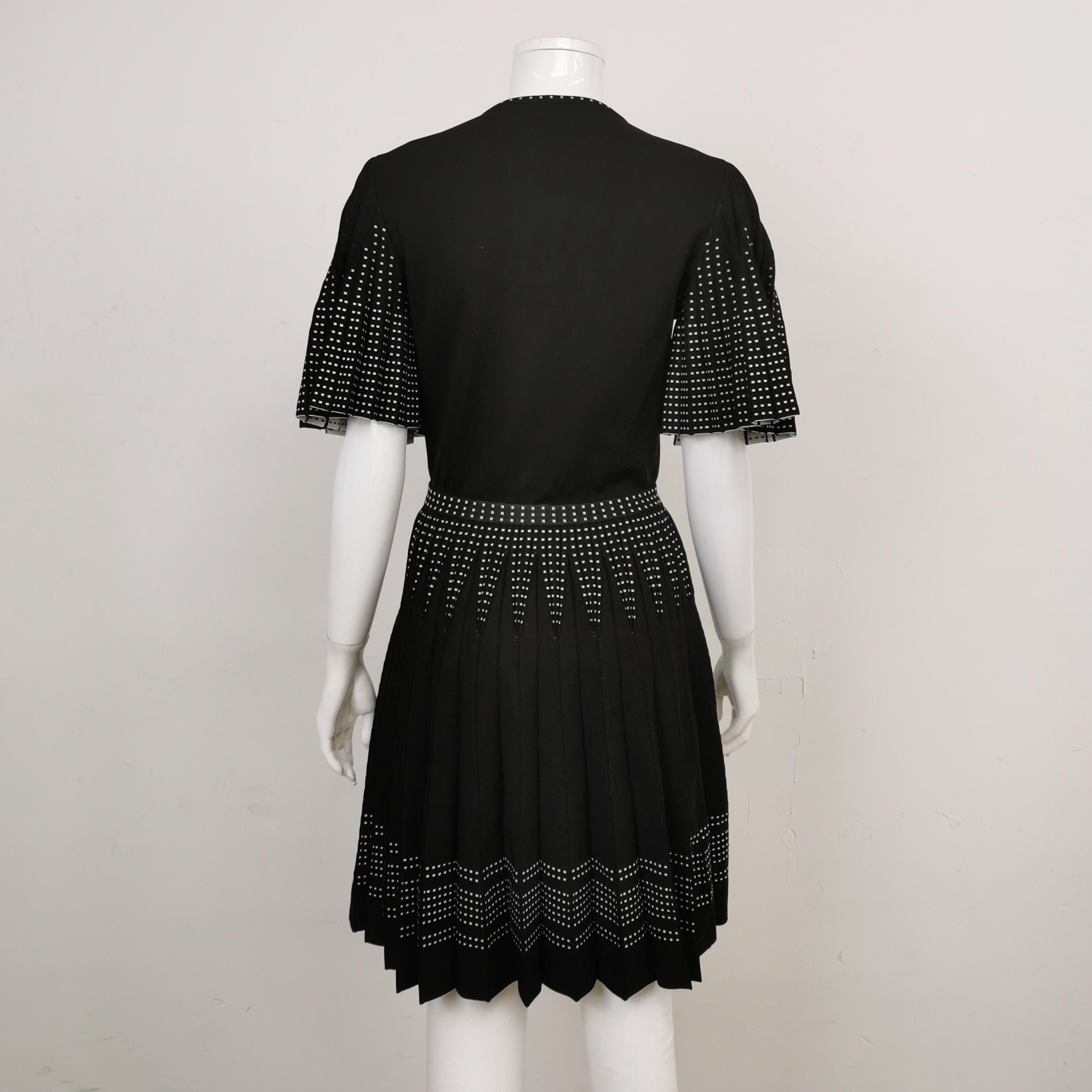 Alexander McQueen Alexander McQueen Women l Midi Size L / US 10 / IT 46 - 2 Thumbnail