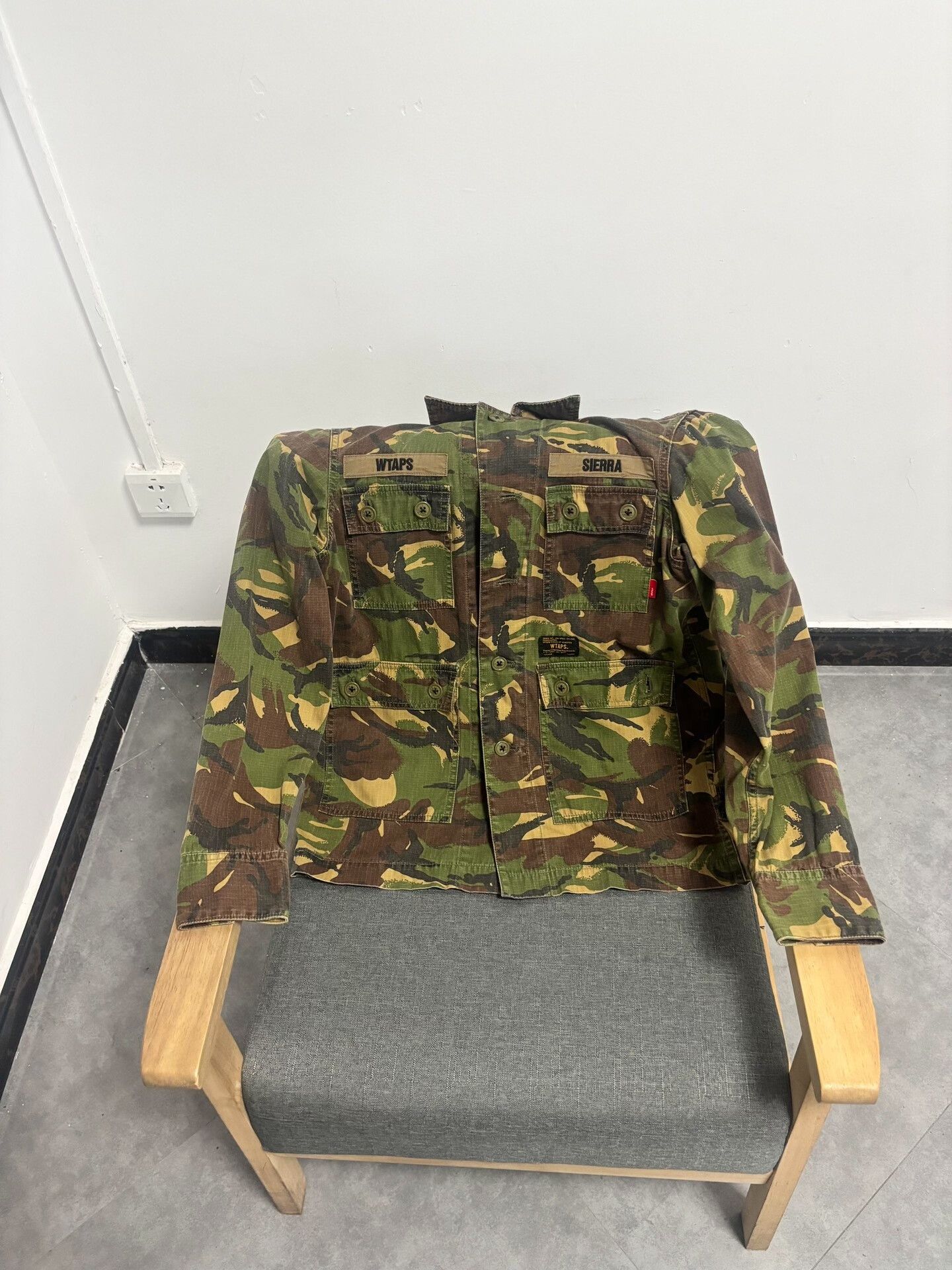 Wtaps WTAPS DPM Camo Jungle L/S Shirt Size 1 Size US S / EU 44-46 / 1 - 2 Thumbnail