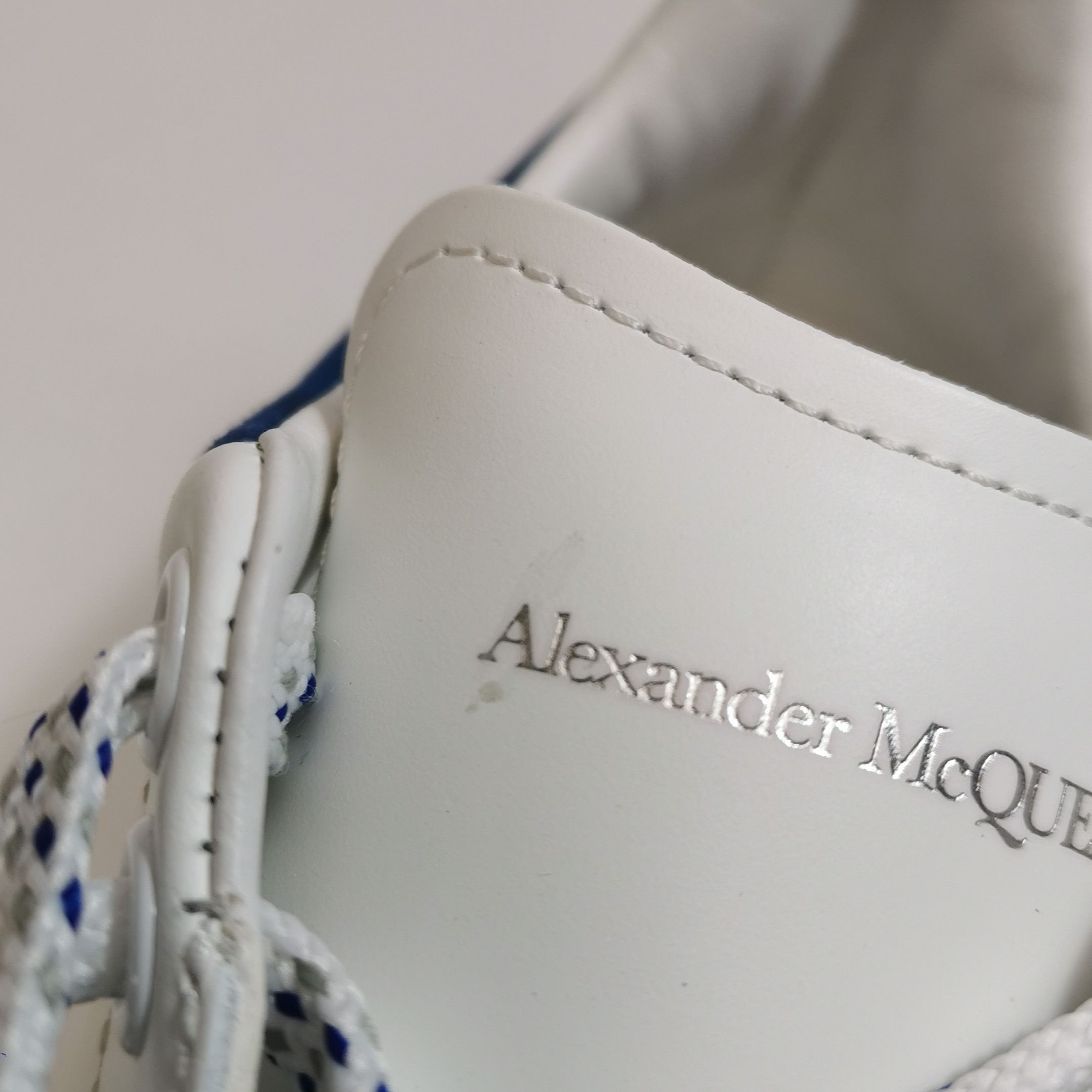 Alexander McQueen Alexander McQueen Women 6 Lowtop Sneakers Size US 6 / IT 36 - 7 Thumbnail