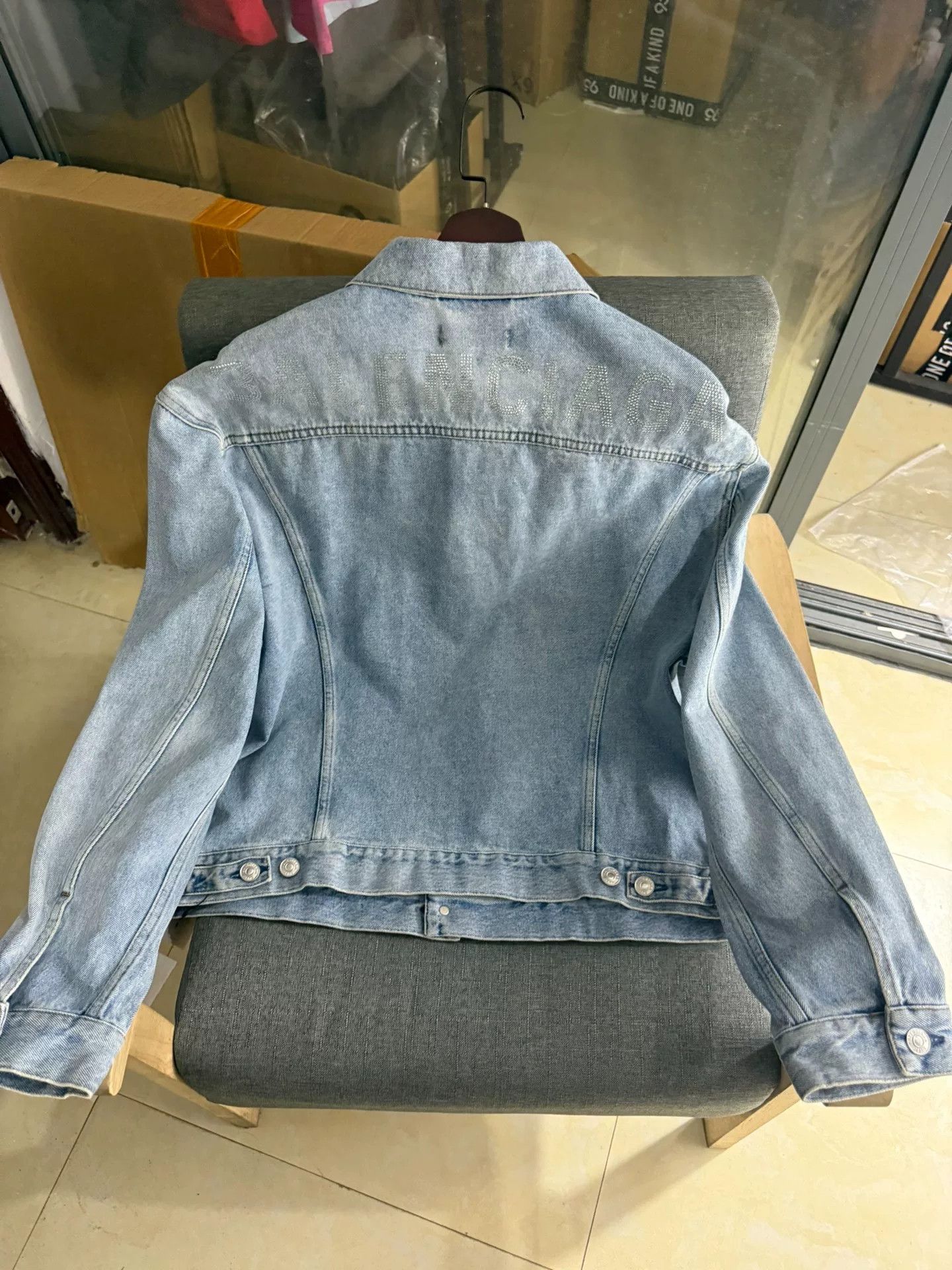 Balenciaga Balenciaga Rhinestone Logo Denim Jacket 36 Size XS / US 0-2 / IT 36-38 - 6 Thumbnail