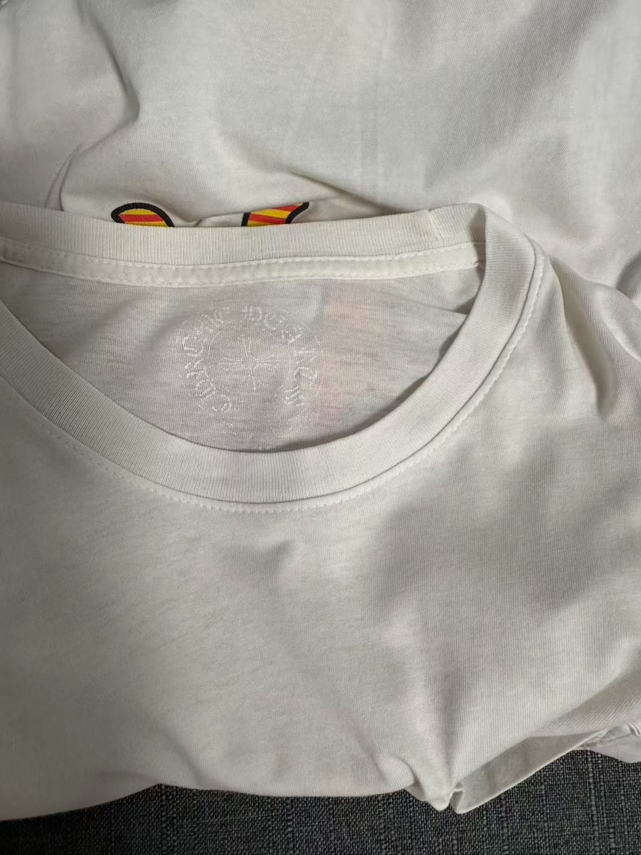 Chrome Hearts Chrome Hearts Dagger Pocket T-Shirt White Size M Size US M / EU 48-50 / 2 - 4 Thumbnail