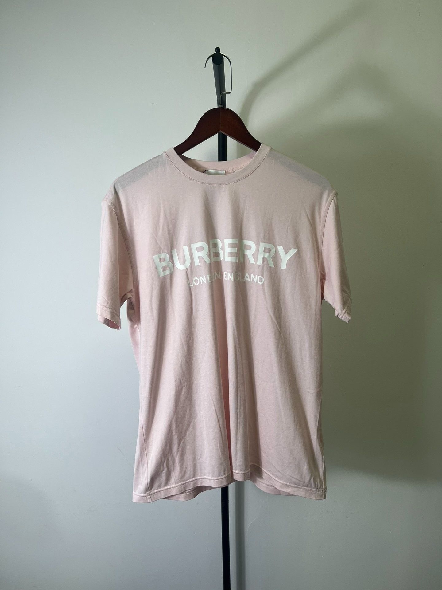 Burberry Burberry Logo Print T-Shirt Pink Size S Size US S / EU 44-46 / 1 - 2 Thumbnail