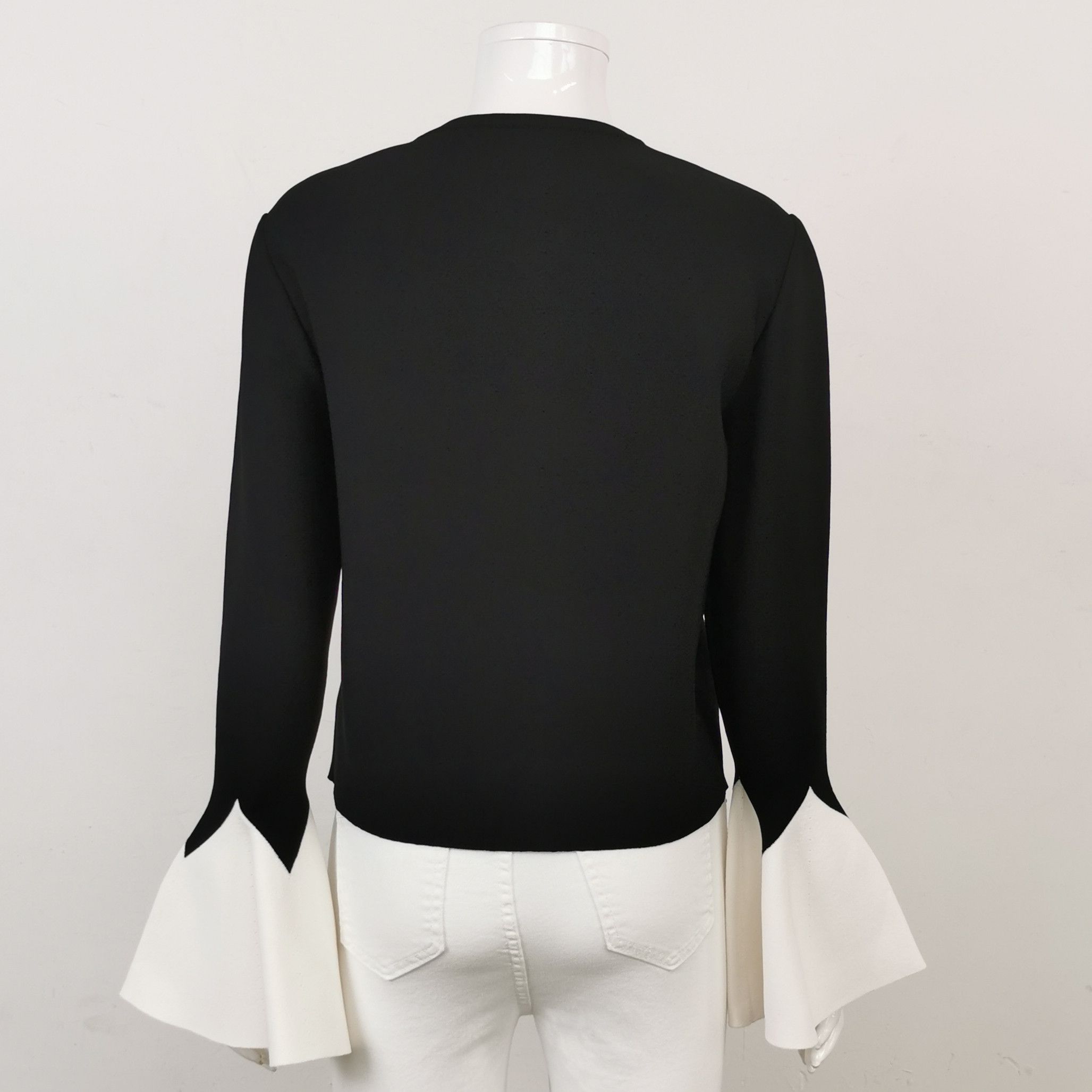 Alexander McQueen Alexander McQueen Women l Sweaters Size L / US 10 / IT 46 - 2 Thumbnail