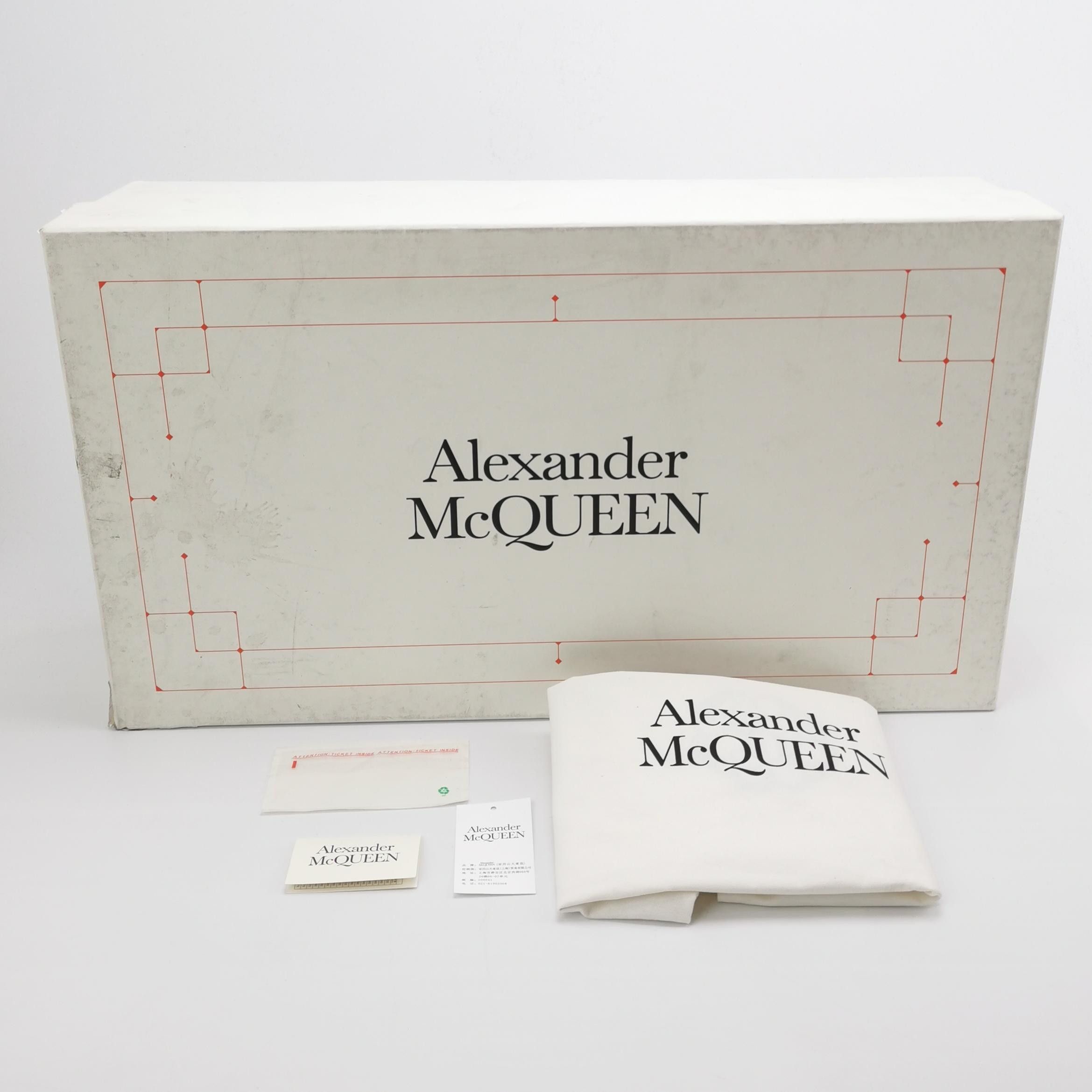 Alexander McQueen Alexander McQueen Women 5 Boots Size US 5 / IT 35 - 6 Thumbnail