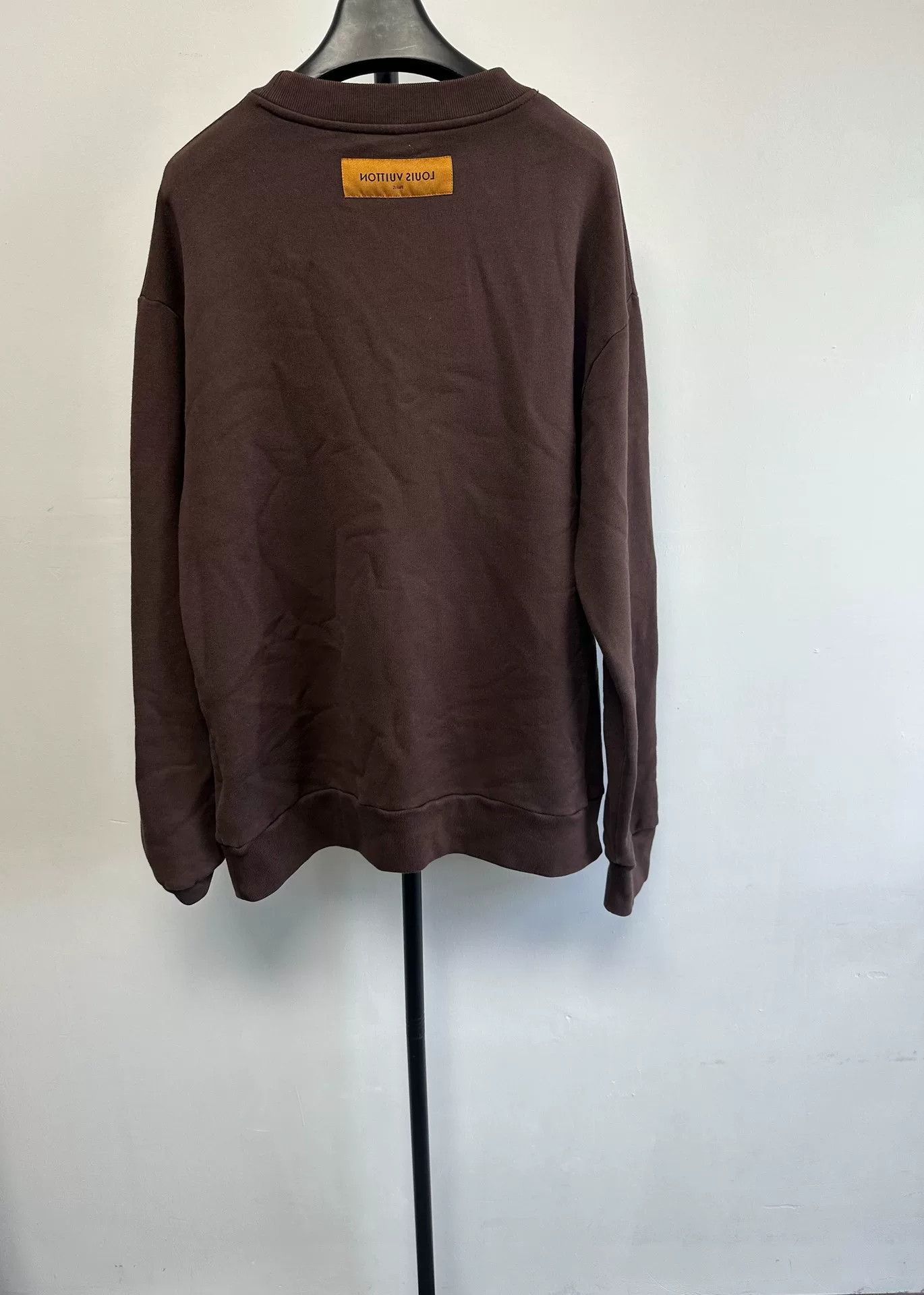 Louis Vuitton Louis Vuitton Velvet Logo Sweatshirt XL Size US XL / EU 56 / 4 - 3 Thumbnail