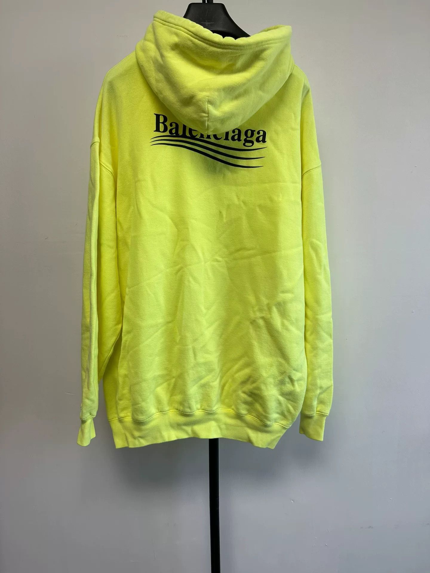 Balenciaga Balenciaga Wavy Logo Hoodie XS Size US XS / EU 42 / 0 - 3 Thumbnail