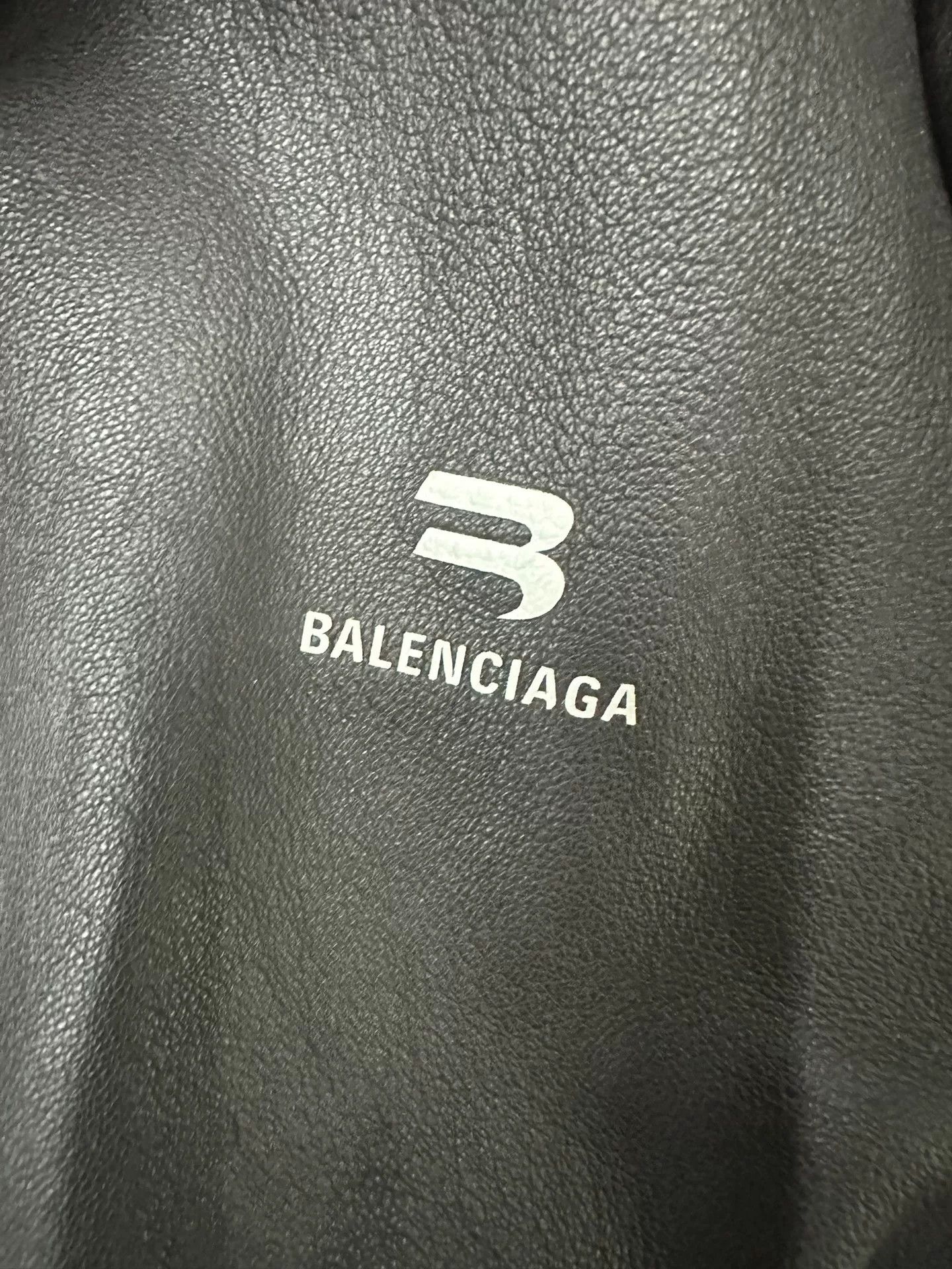 Balenciaga Balenciaga Taxi Leather Hooded Blouson 44 Size US S / EU 44-46 / 1 - 4 Thumbnail