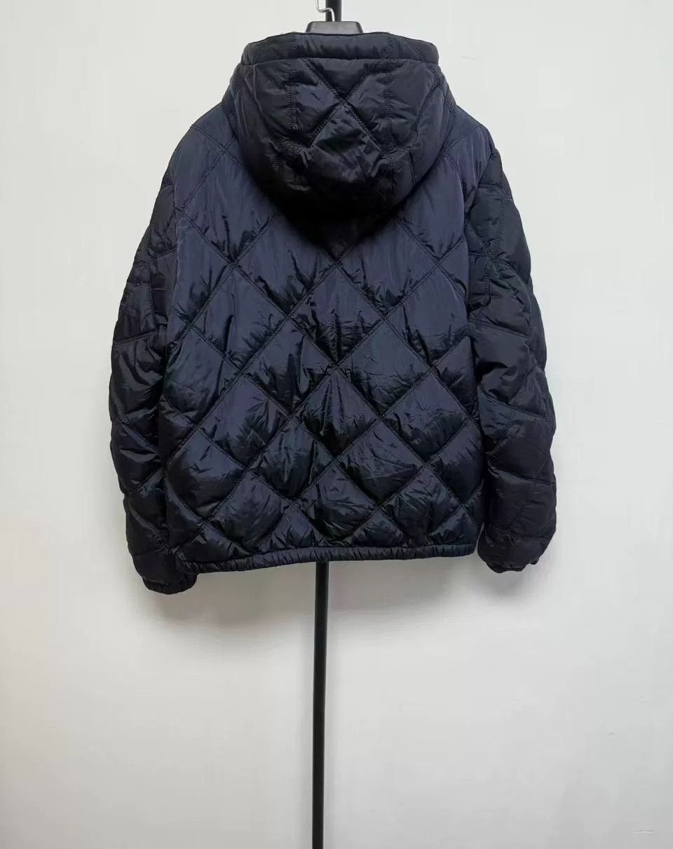Prada Prada Diamond Quilted Down Jacket 50 Size US M / EU 48-50 / 2 - 3 Thumbnail