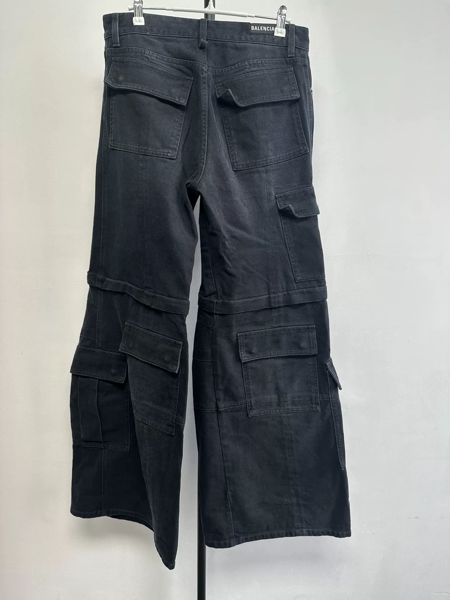 Balenciaga Balenciaga Multi-Pocket Cargo Pants XS Size US 28 / EU 44 - 3 Thumbnail
