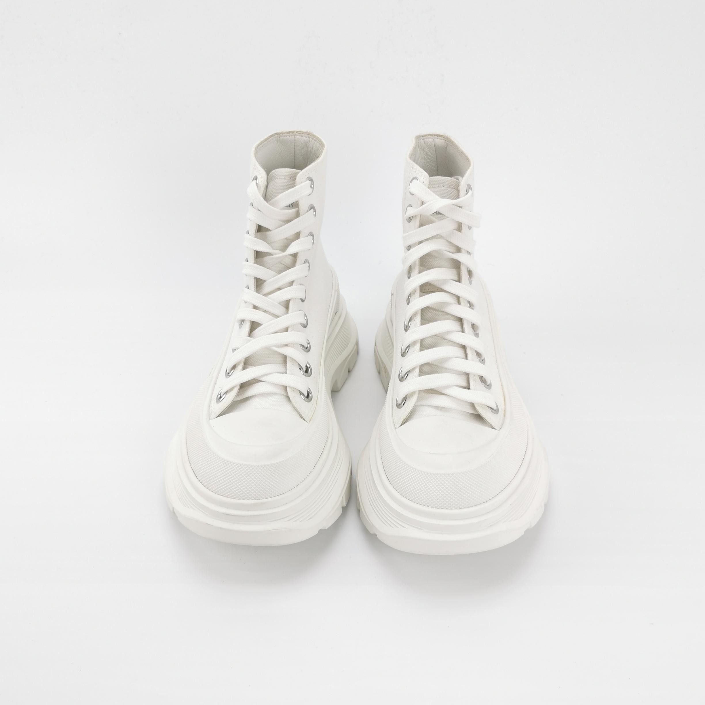 Alexander McQueen Alexander McQueen Women 5 Lowtop Sneakers Size US 5 / IT 35 - 3 Thumbnail