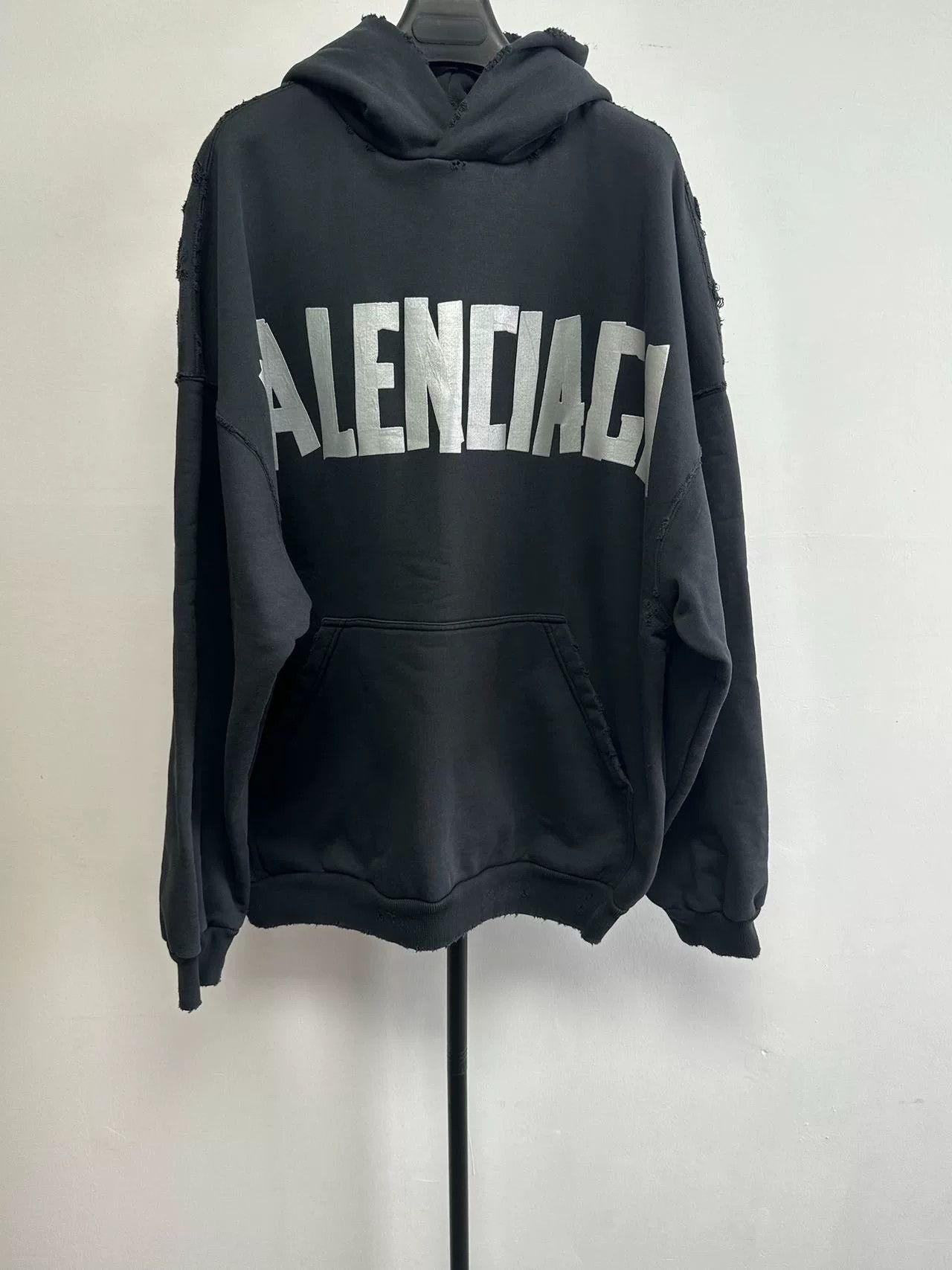 Balenciaga Balenciaga Tape Logo Distressed Hoodie Size 2 Size US M / EU 48-50 / 2 - 2 Thumbnail