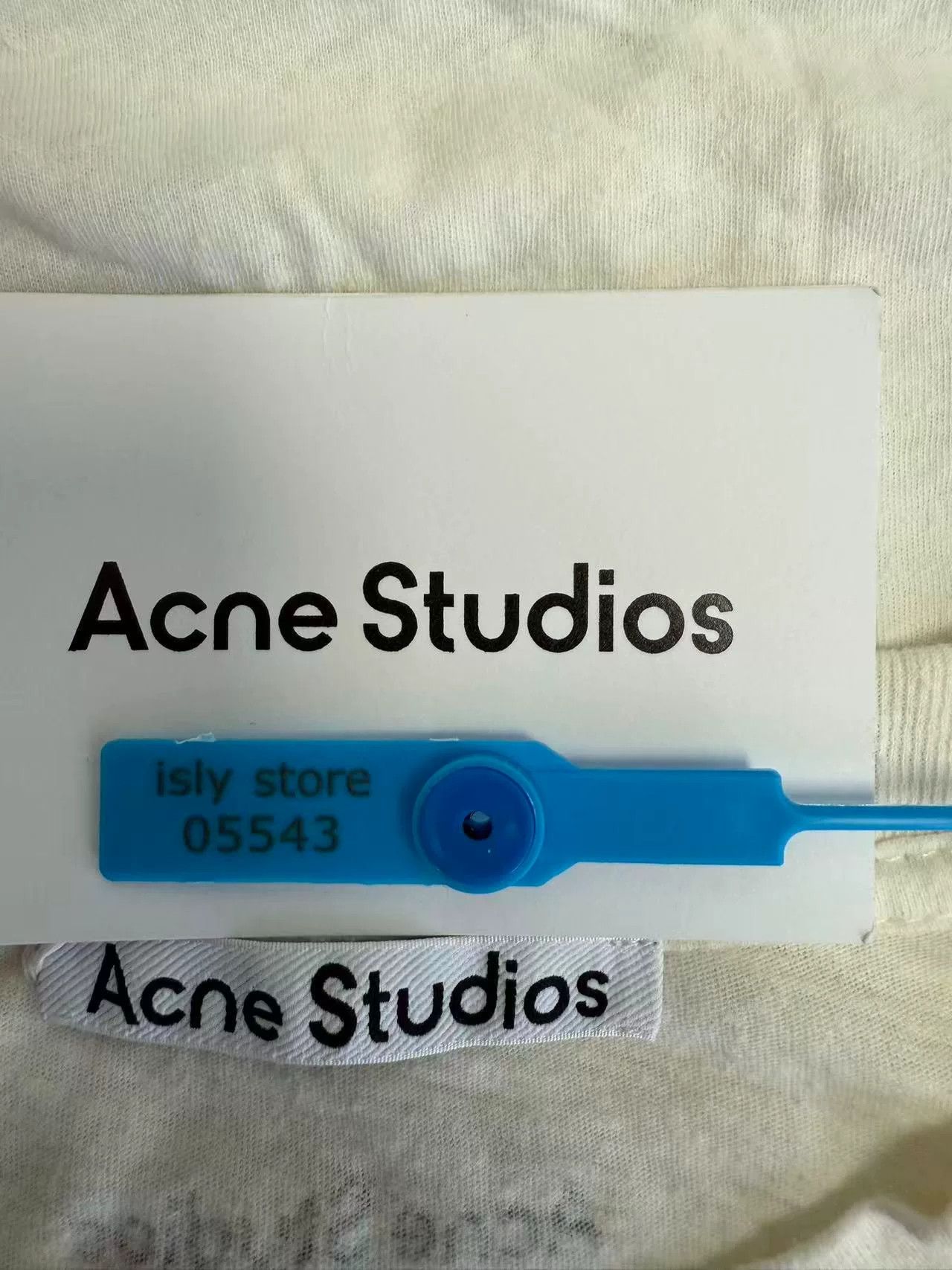 Acne Studios Acne Studios Heart Graphic T-Shirt XS Size US XS / EU 42 / 0 - 5 Thumbnail