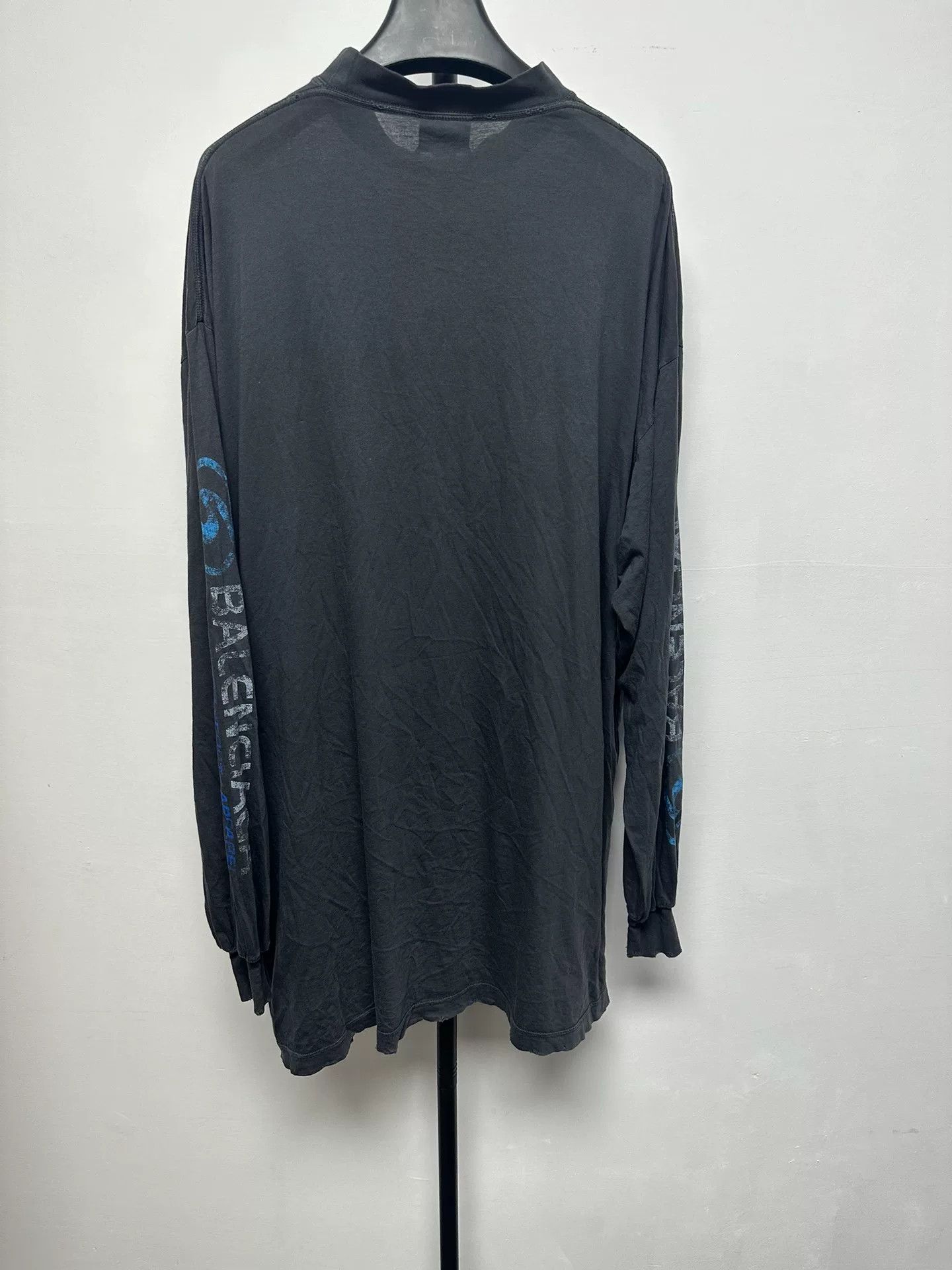 Balenciaga Balenciaga Logo Print Long Sleeve T-Shirt Size 1 Size US S / EU 44-46 / 1 - 3 Thumbnail