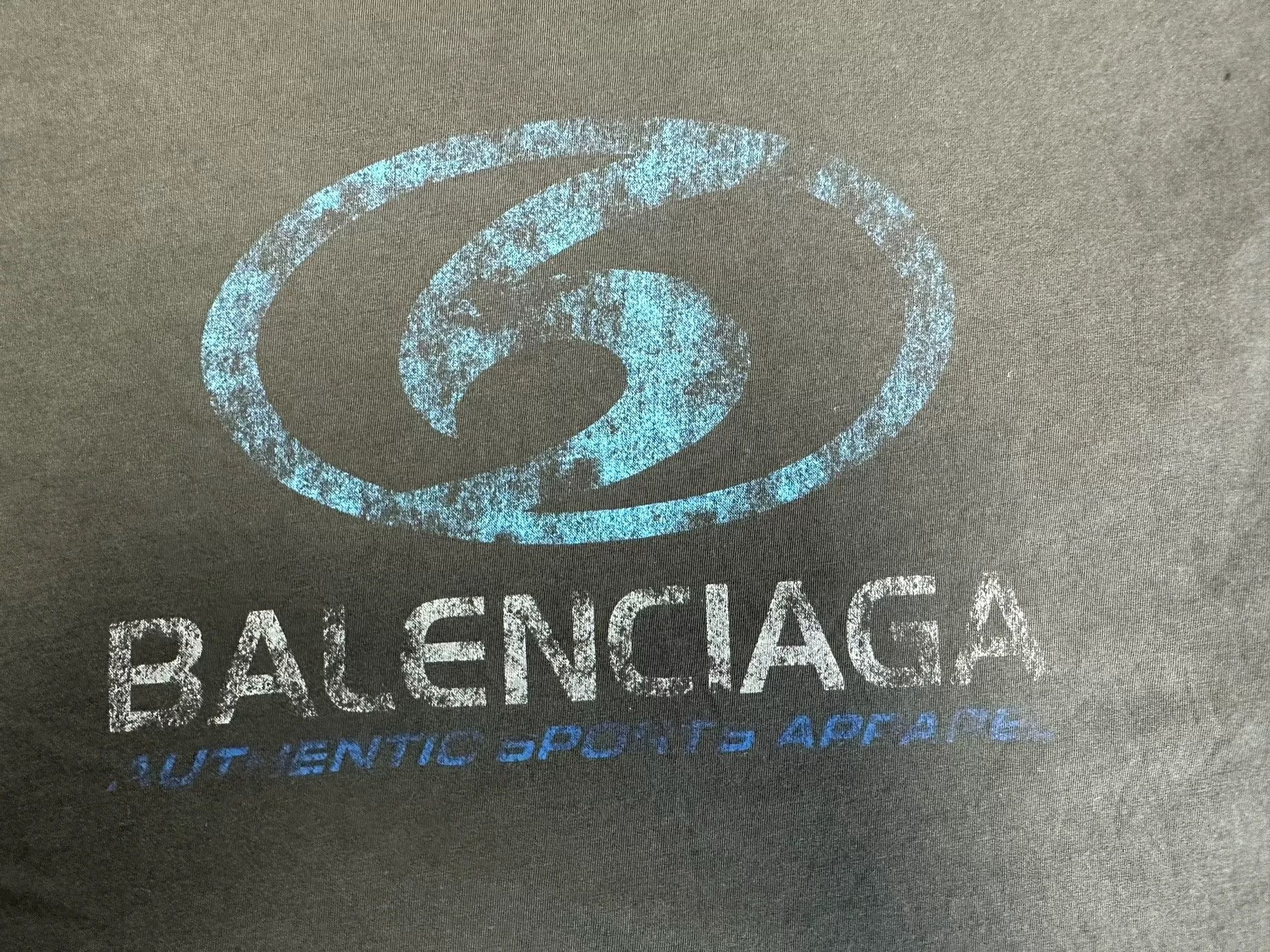 Balenciaga Balenciaga Logo Print Long Sleeve T-Shirt Size 1 Size US S / EU 44-46 / 1 - 4 Thumbnail