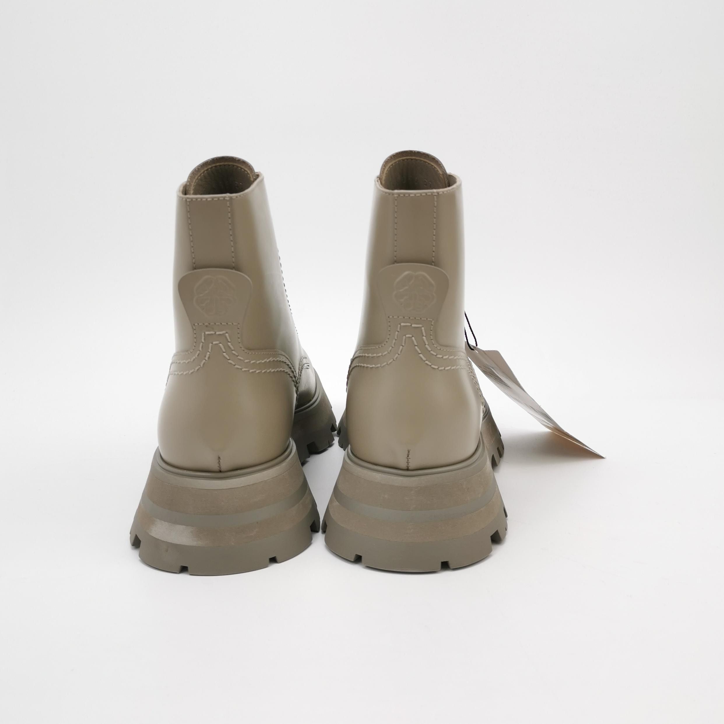Alexander McQueen Alexander McQueen Women 7 Boots Size US 7 / IT 37 - 4 Thumbnail