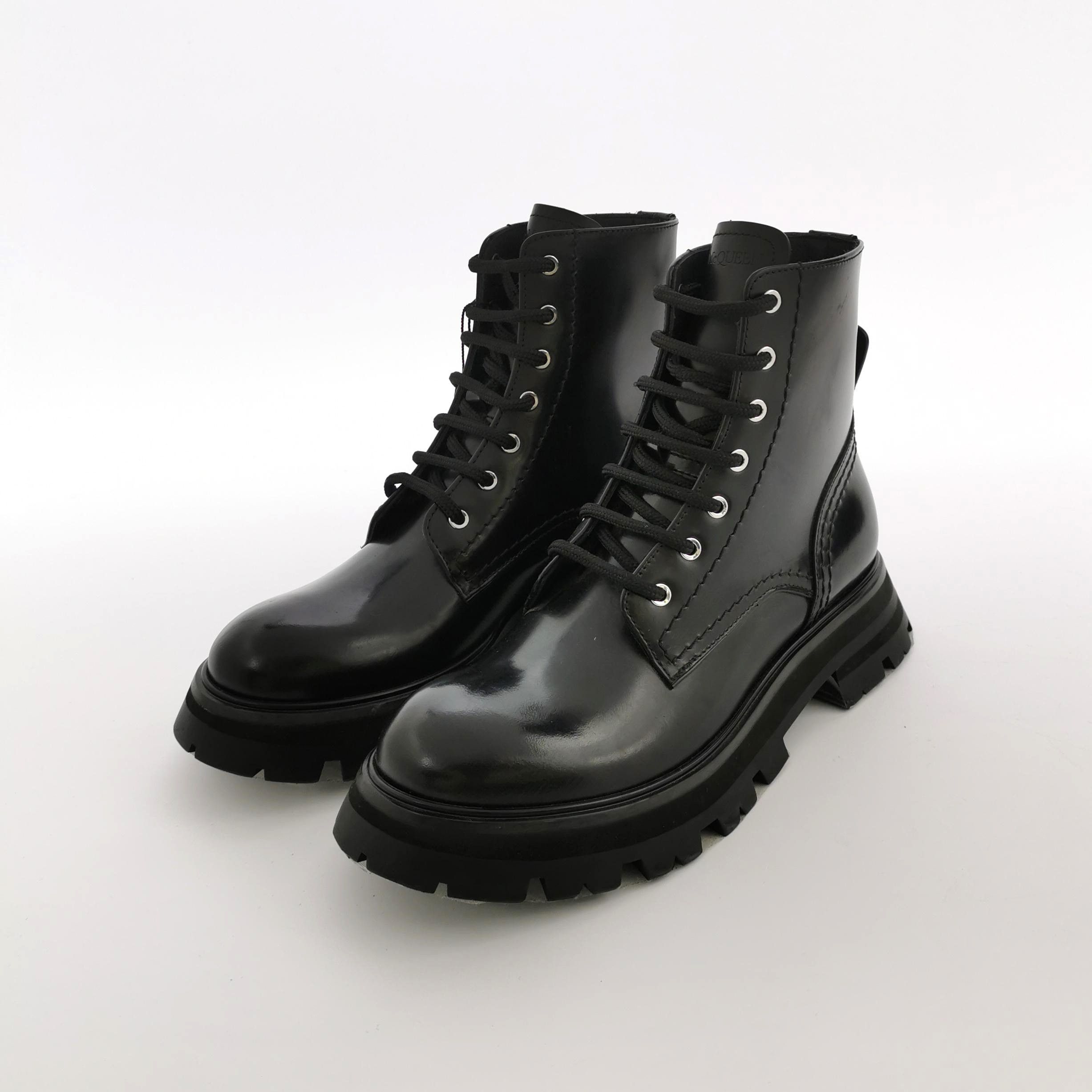 Alexander McQueen Alexander McQueen Women 6 Boots Size US 6 / IT 36 - 2 Thumbnail